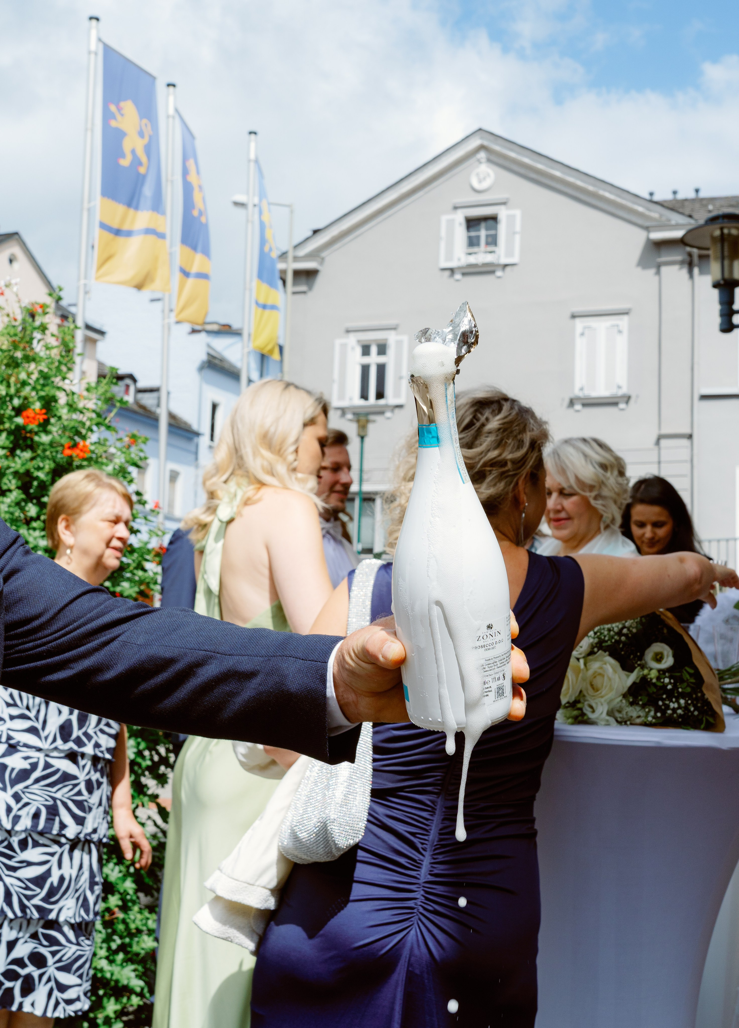 WEDDING. Main