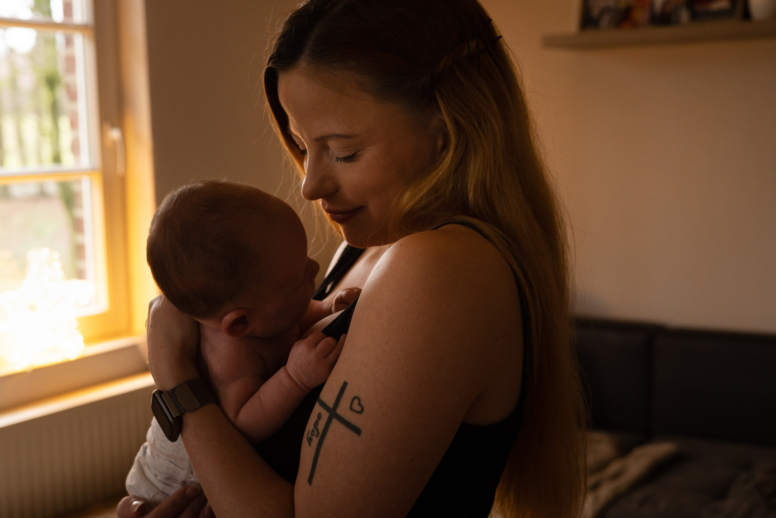 NEWBORN / LIFESTYLE INDOOR. Fotografin und Videografin im Raum Osnabrück und Emsland Alla