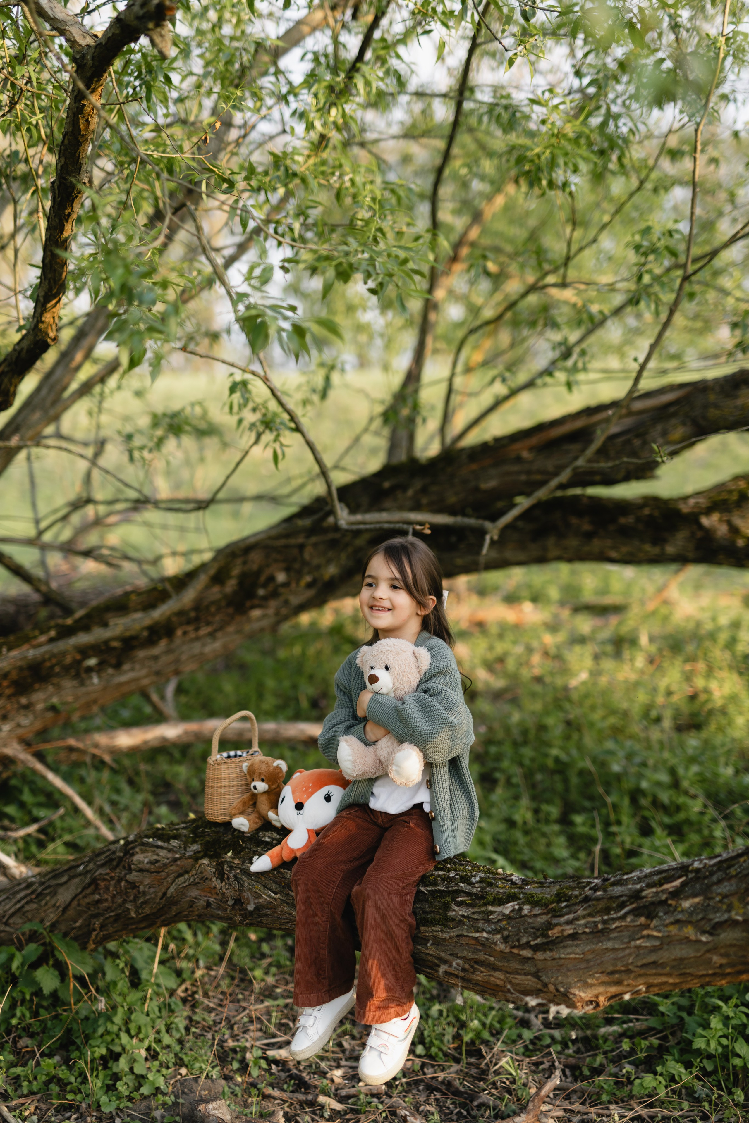 Cristina & Elena — Family. Main