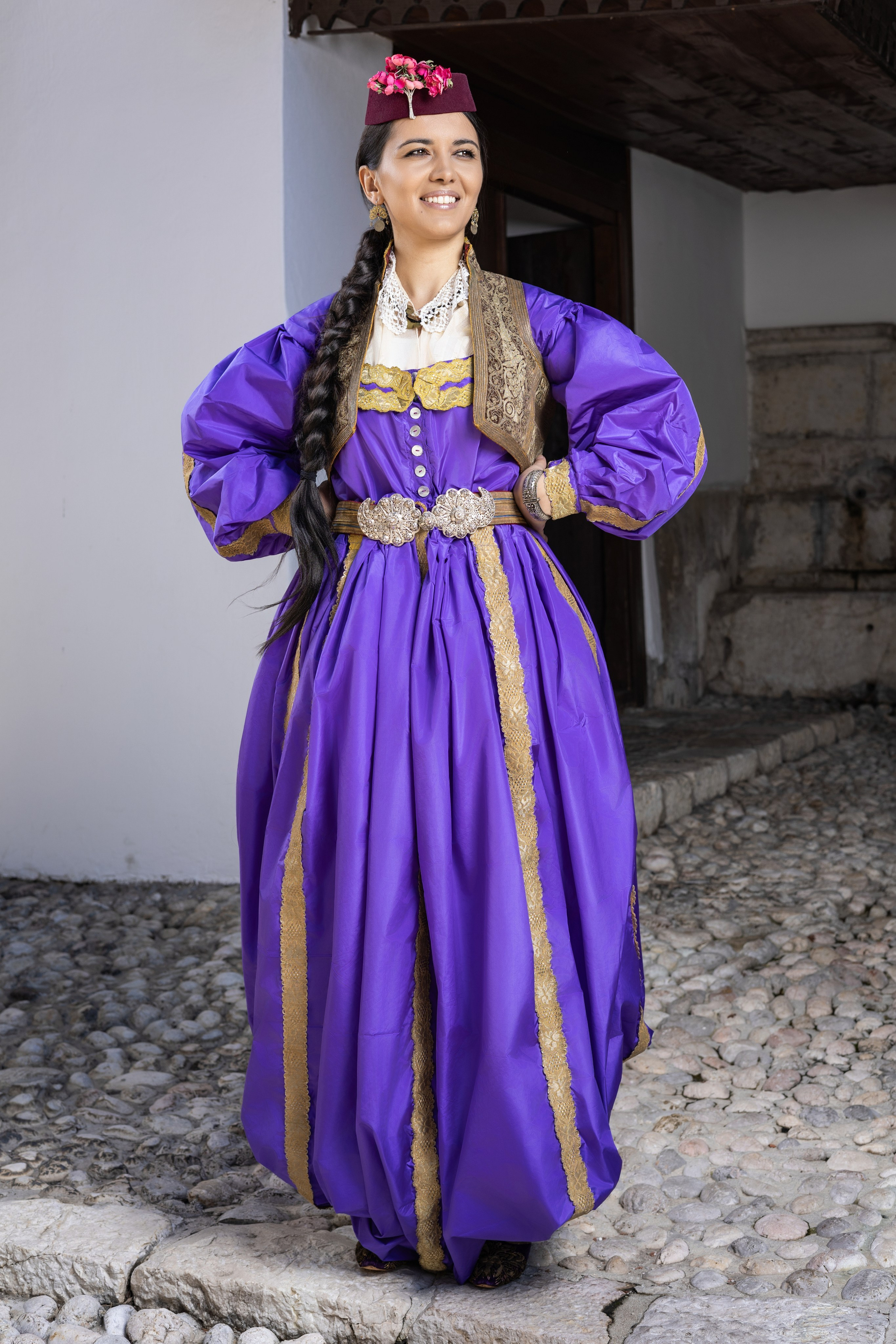 Traditional Bosnian Costumes – Svrzo House Sarajevo is a photography series by photographer Namir Čomaga, presenting authentic Bosnian traditional costumes through portrait and cultural heritage photography.The photographs were created in Svrzo House in Sarajevo, Bosnia and Herzegovina, one of the most important preserved examples of Ottoman-period residential architecture. The gallery documents historical clothing, traditional jewelry and authentic costume details through carefully composed portraits inspired by Bosnian cultural heritage.This gallery is part of the author's photography portfolio, focusing on Sarajevo photography, Bosnia and Herzegovina photography, cultural heritage photography, portrait photography and traditional costume photography.