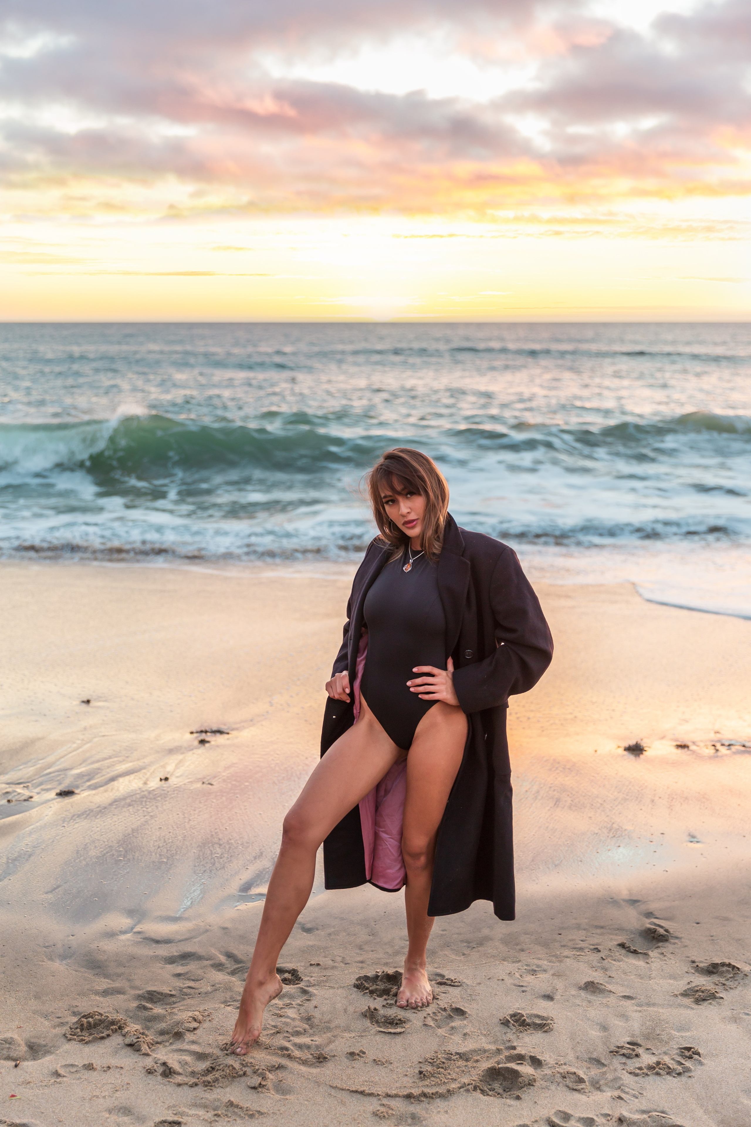 Beach Photoshoot. Los Angeles portrait photographer Valeria Kasatkina
