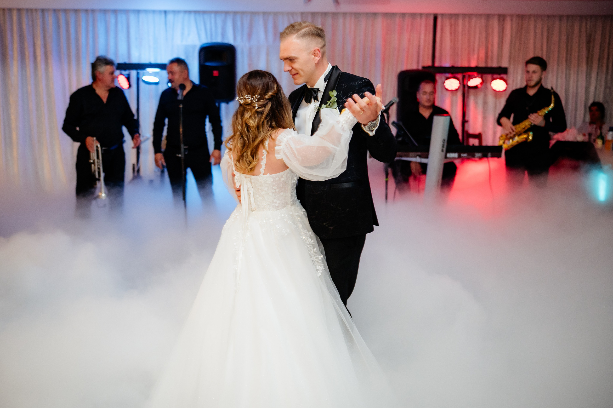 Anca & Daniel. Andrei Samuel – Fotograf București | Evenimente, Studio, Imobiliare, Produs