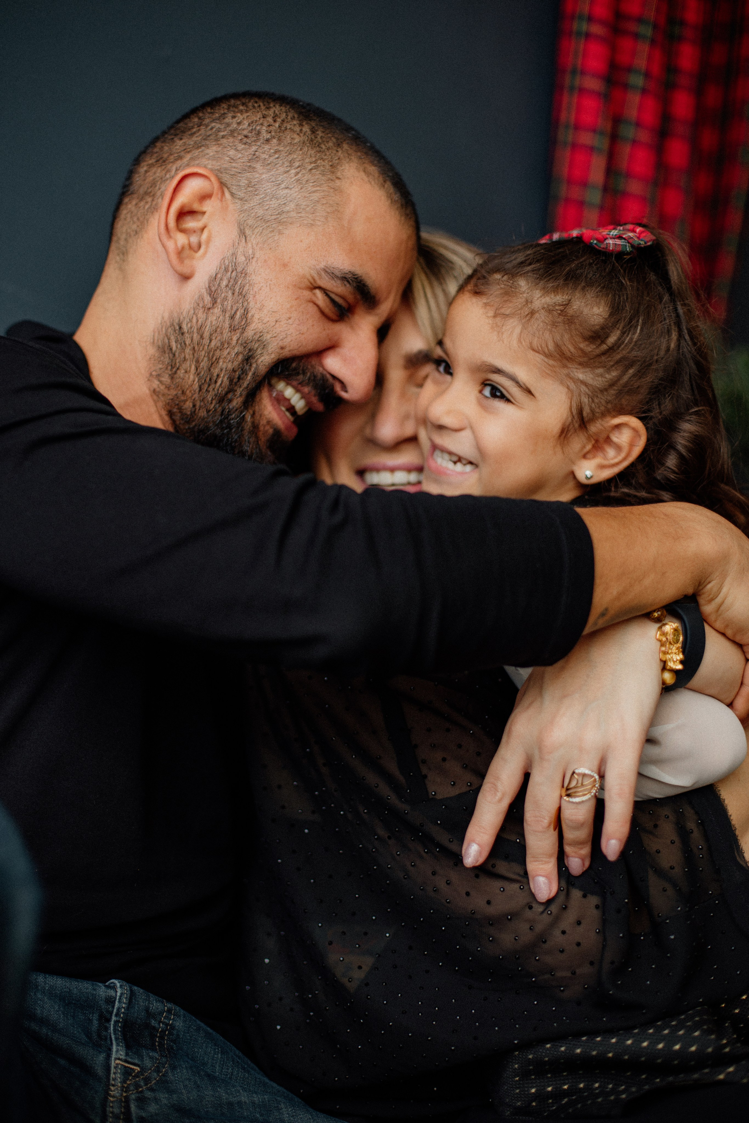 Amar, Neo & Eva. Family and business portrait’s photographer in Cyprus