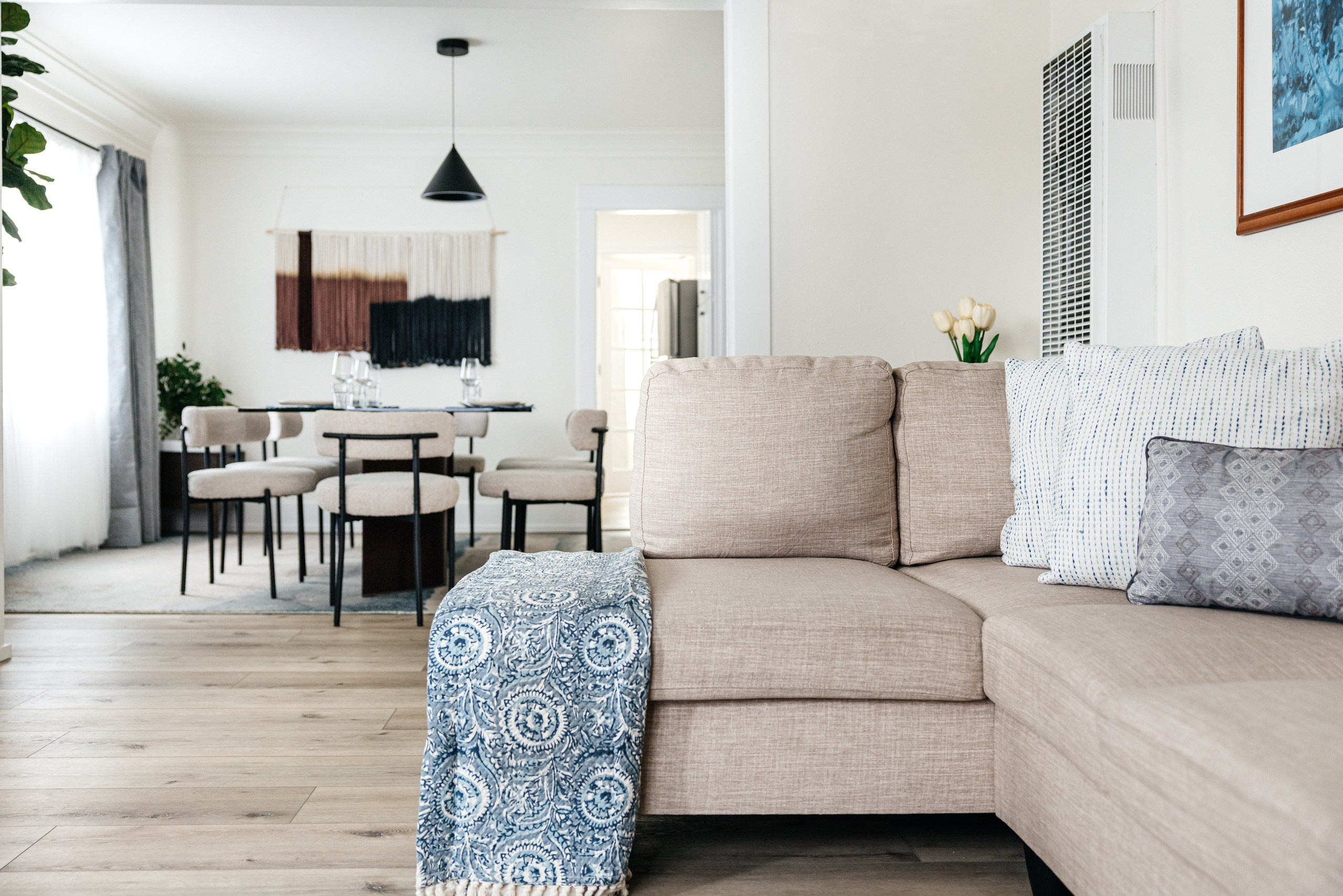 Abstracted House. Photographer Andrei White