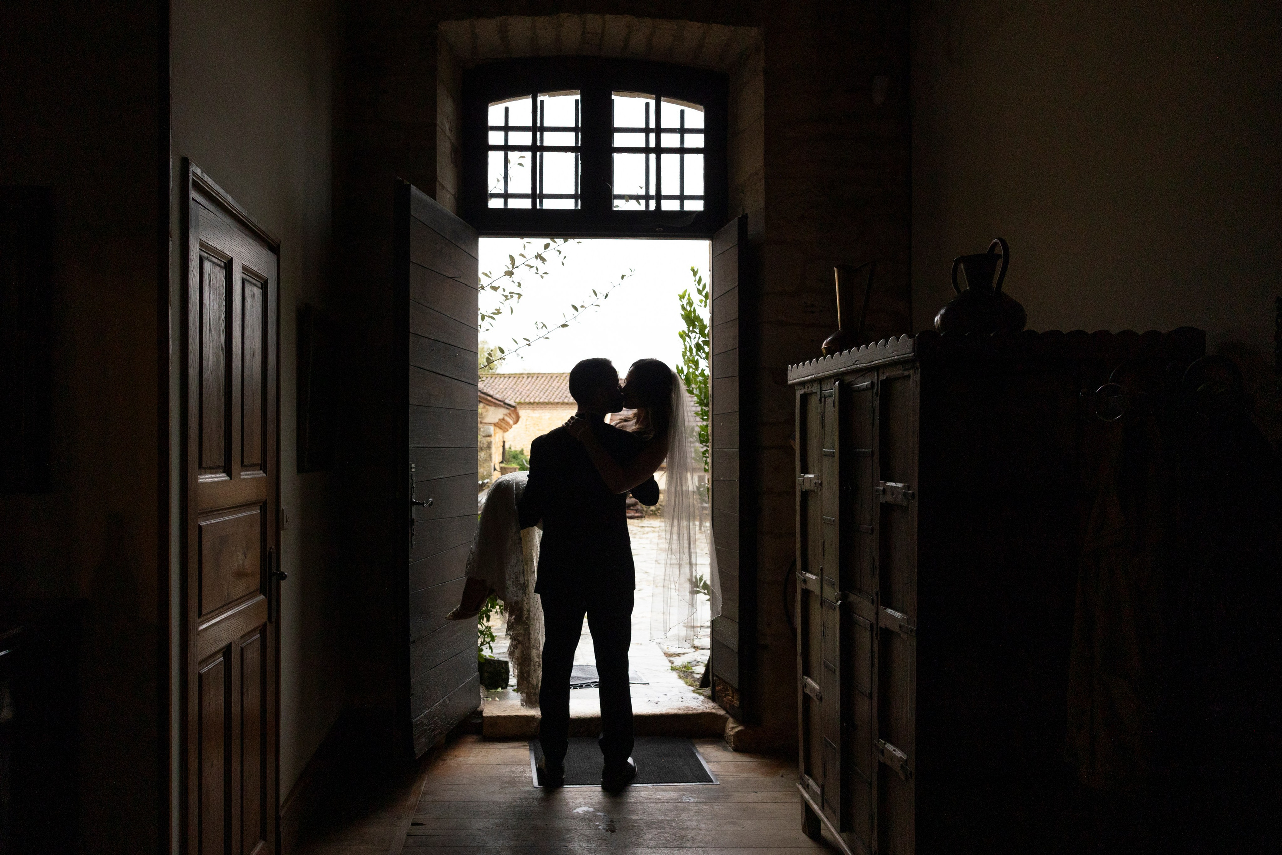 Jiyeong & Dorian — Intimate Korean–French Wedding in Pauilhac and Château La Palombière. Евгения Смирнова — фотограф в Тулузе и юго-западной Франции