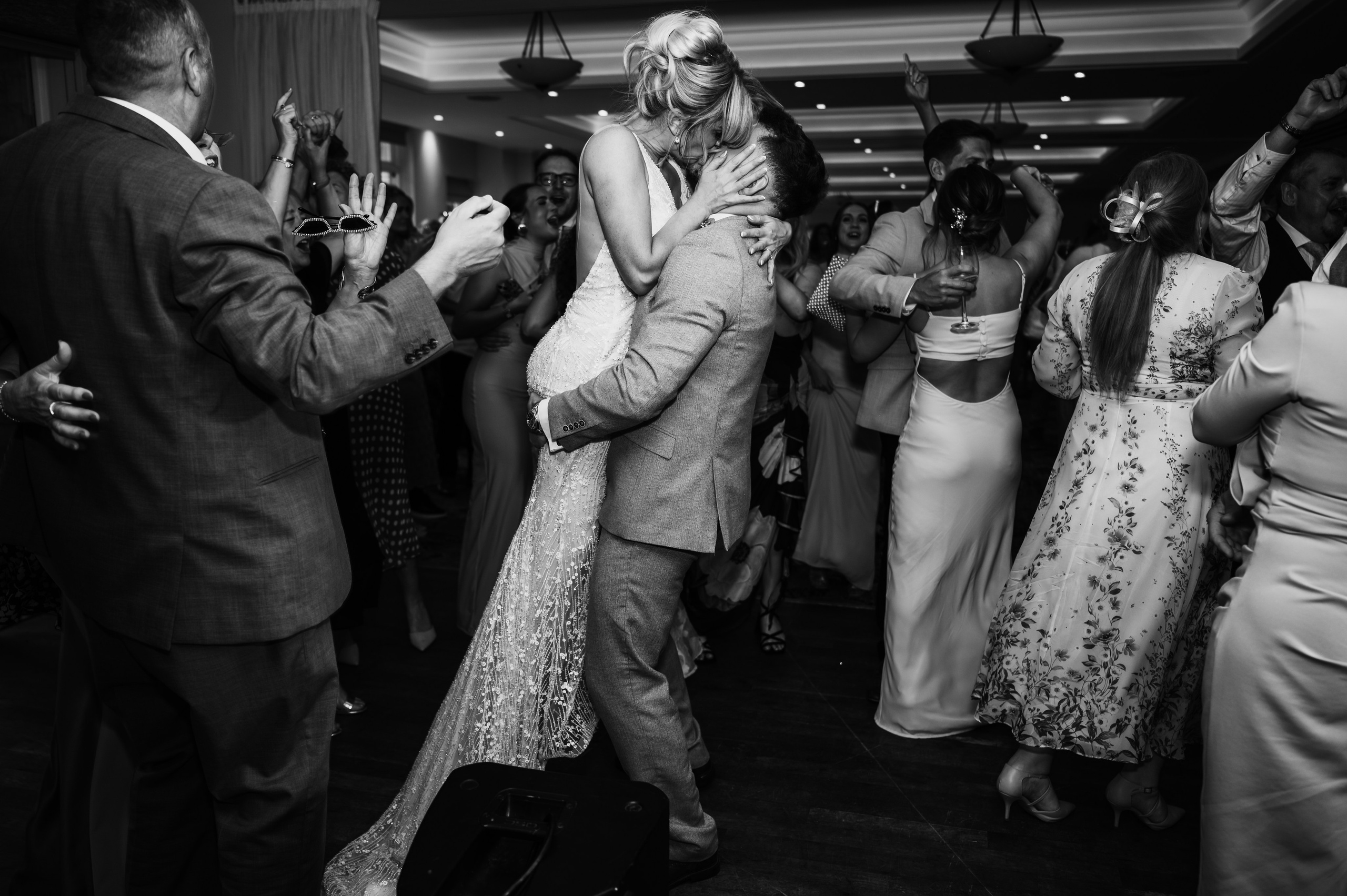 Amy & Harry’s Kenwood Hall Wedding | Sheffield Wedding Photographer. Yorkshire Wedding Photographer — Rapley Photography