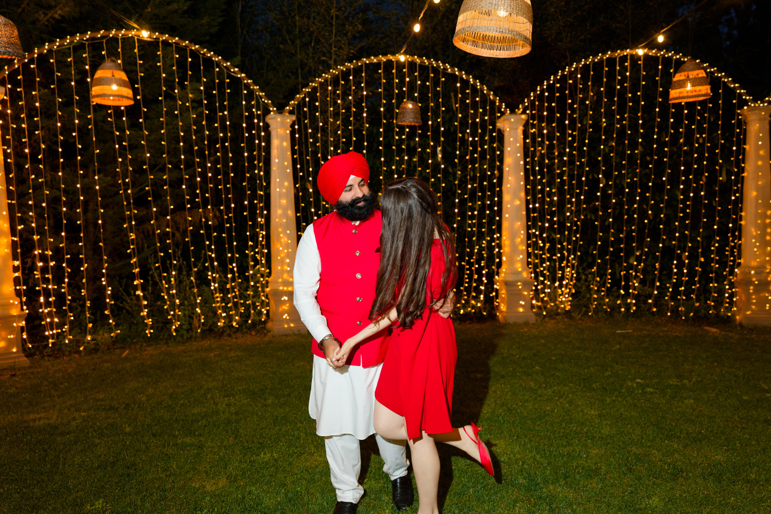 Pizza Party at Tenuta Massini, Florence, Italy. Destination Wedding Photographer — Nikita Burtsev