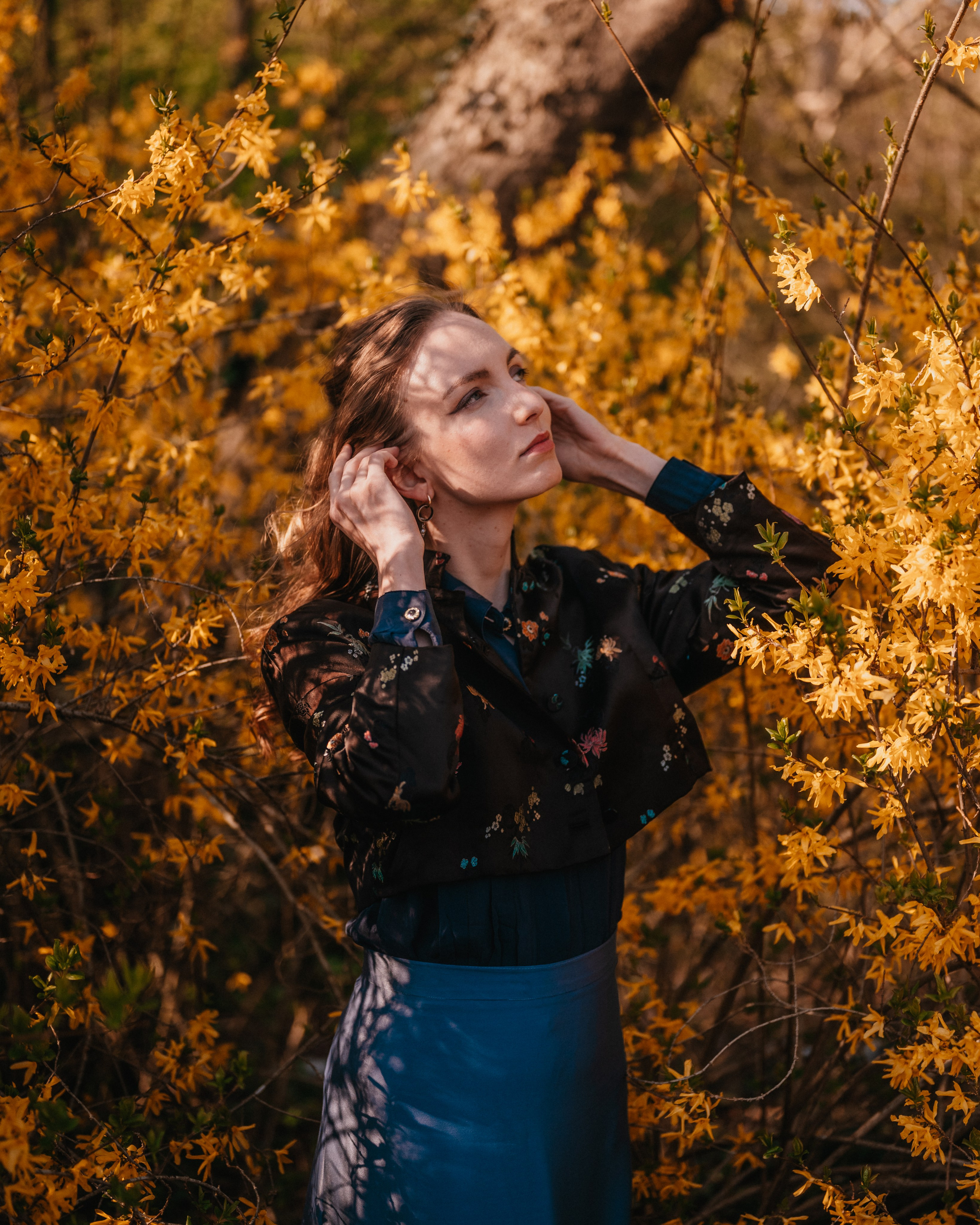 Spring Photoshoot in Yellow Flowers. Moth & Moss Photography