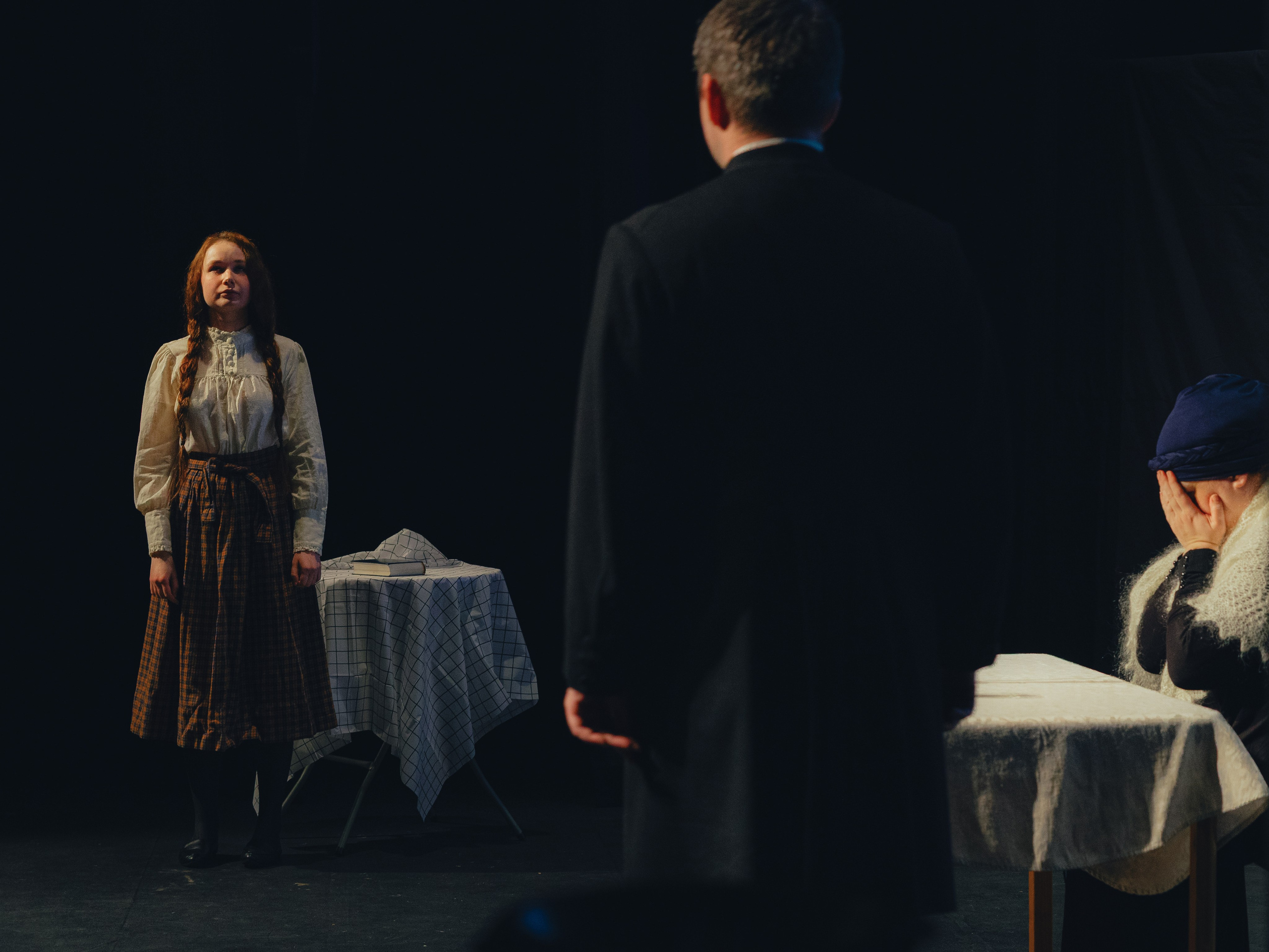 Chameleon — Memorial prayer. Yana Bobrova | Artistic Photography