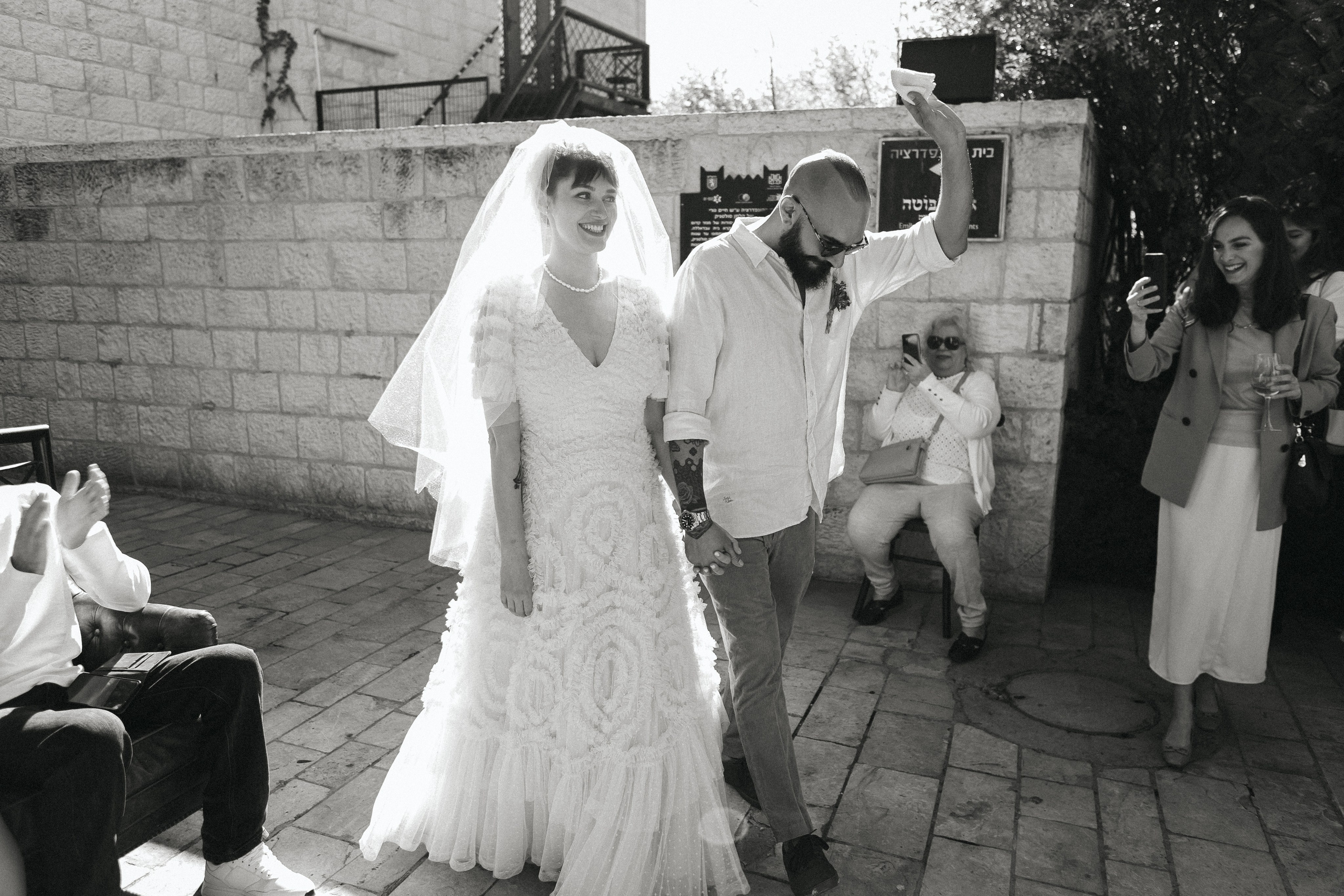 MORNING WEDDING AT YAMIN MOSHE. PHOTOGRAPHER IN ISRAEL