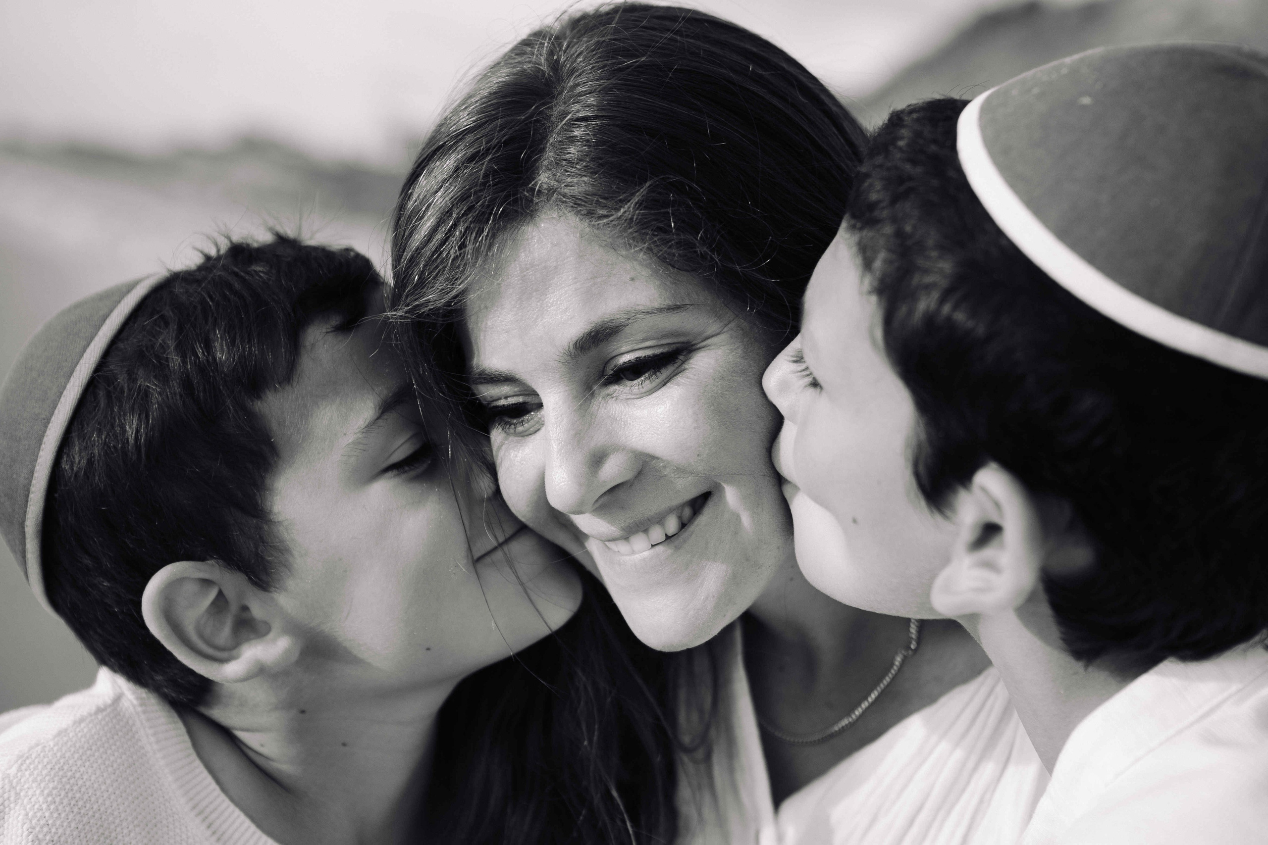 SEA PHOTOSESSION IN NETANYA. Https://shi-photo.com/