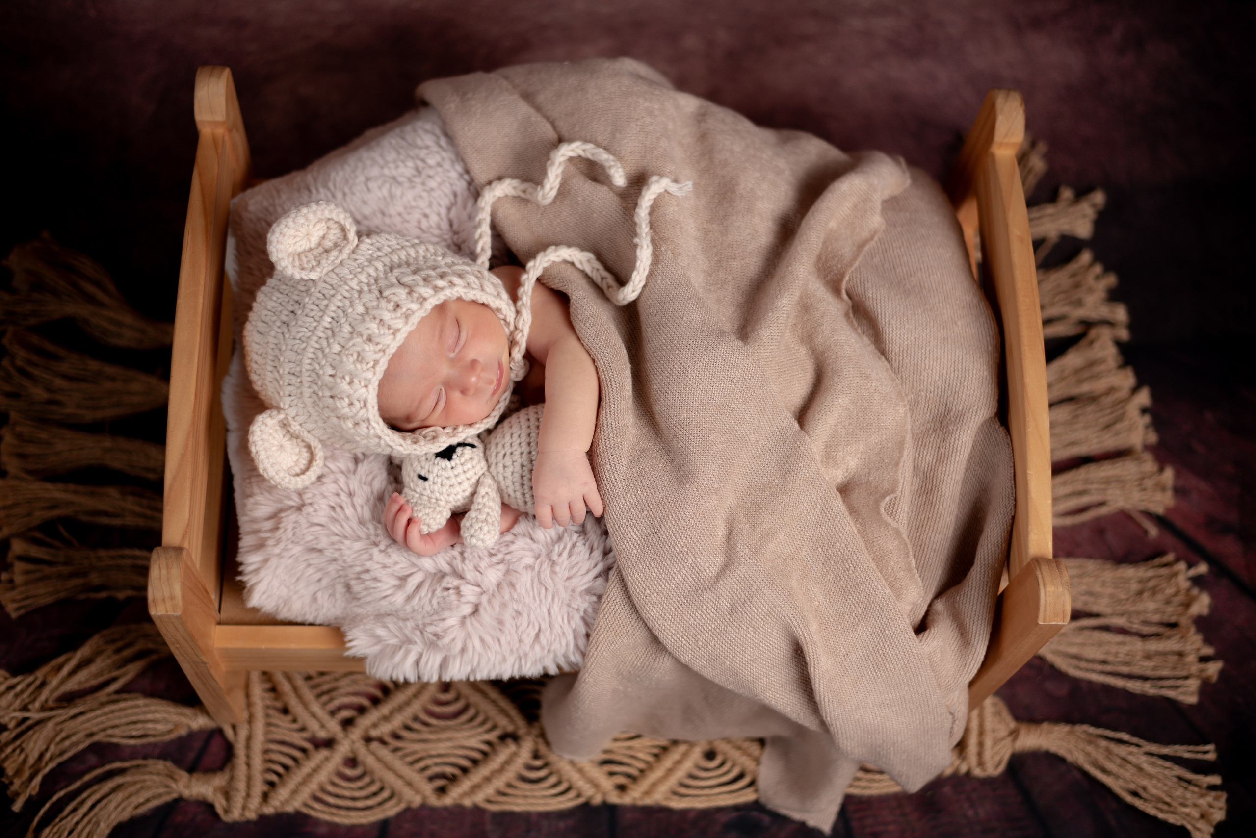 Newborn Photoshoot. Professional Photograher, Antwerpen/Belgium