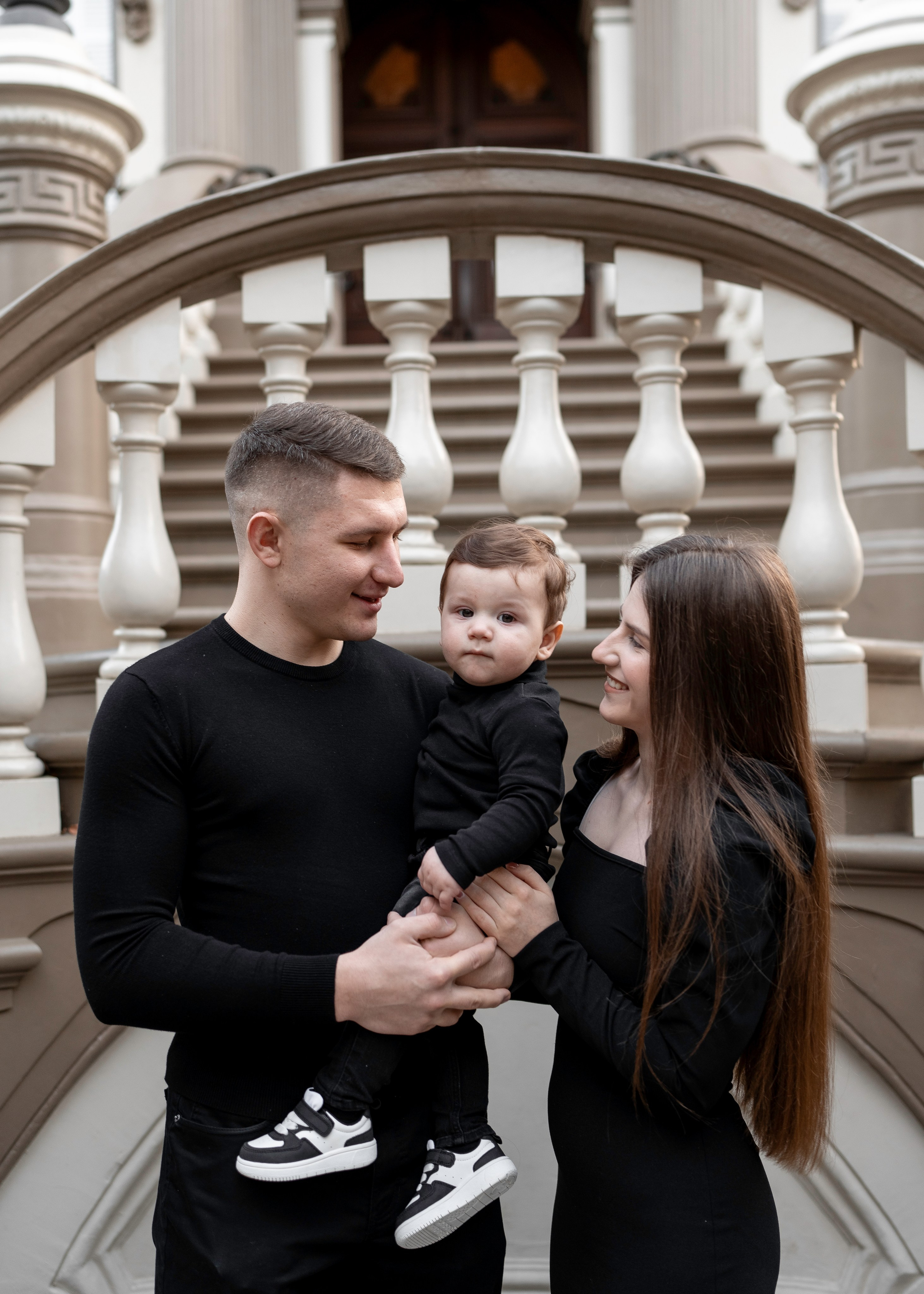 Artem, Nadia & Elisha. Family photographer in Sacramento | Sofia Pavenko