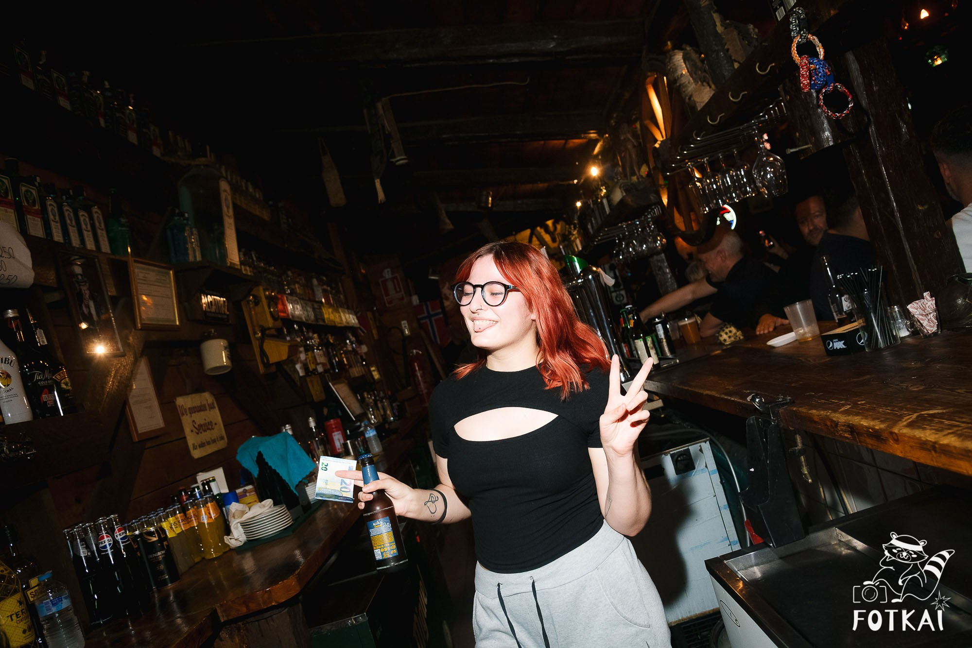 Los Ekilibristas de la Cuerda Floja — Фото с концерта в Торревьехе, 2026 | FOTKAI