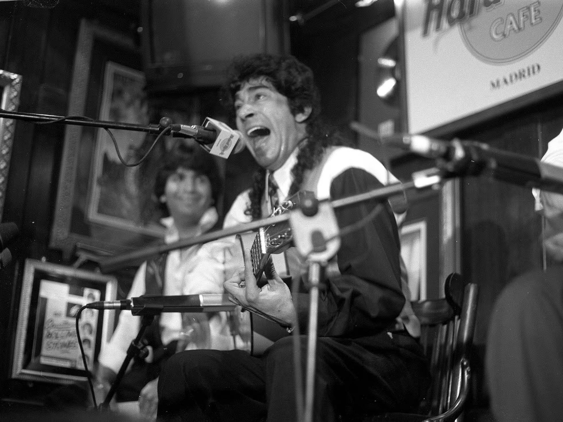 Muere Rafael Amador, uno de los creadores del flamenco fusión y alma del legendario grupo Pata Negra | FOTKAI