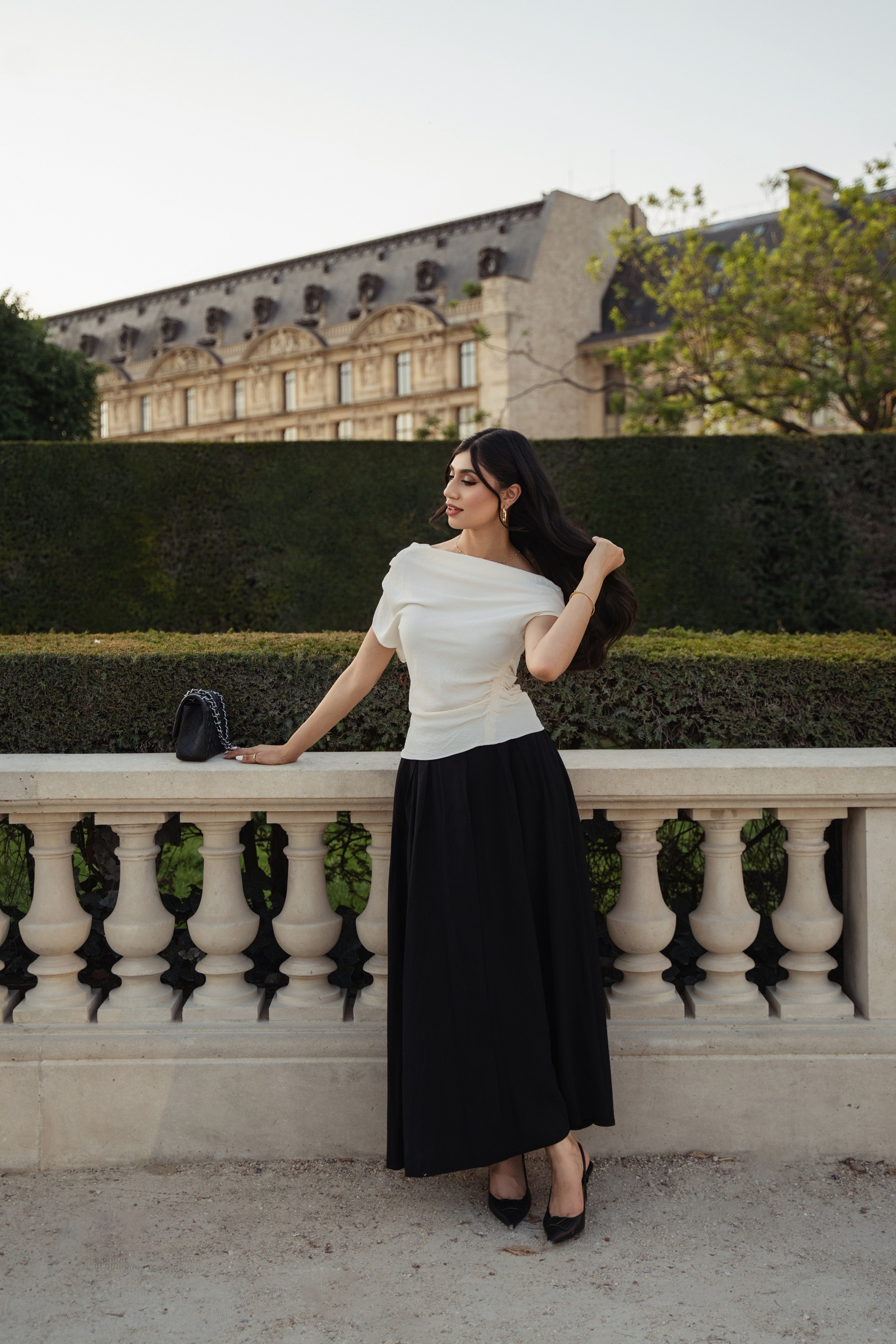 Naila (4 hours). Photographer in Paris|Solo and groups, portraits & content, couples photo-shoot in Paris at the best locations
