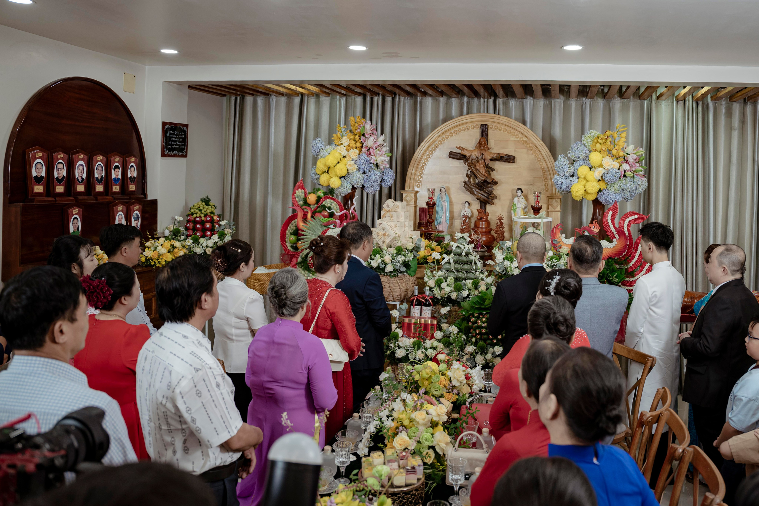 JOE & MIA. WEDDING PHOTOGRAPHER IN VIETNAM