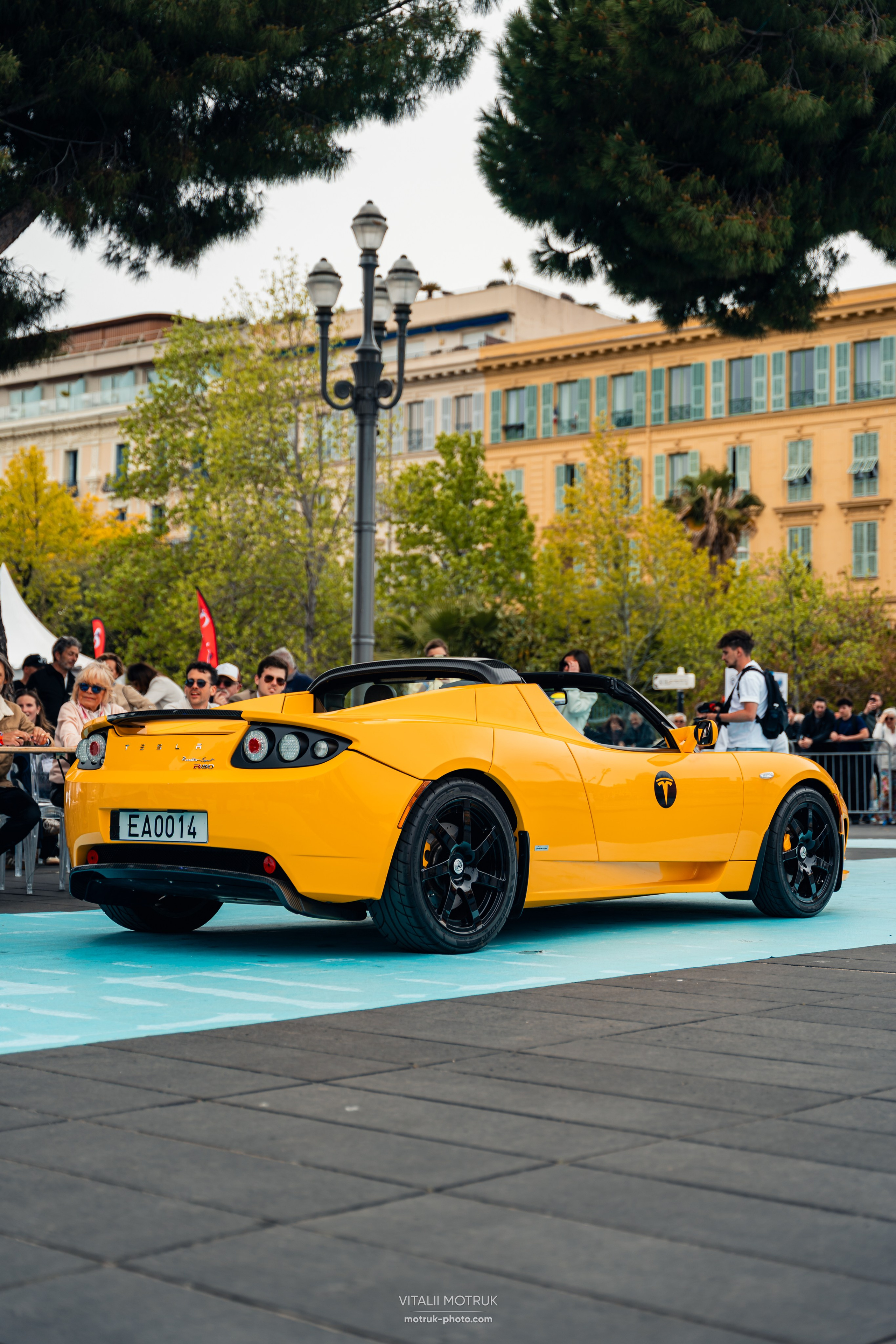 Legends de Nice. Photographe de voitures à Paris — Vitalii Motruk