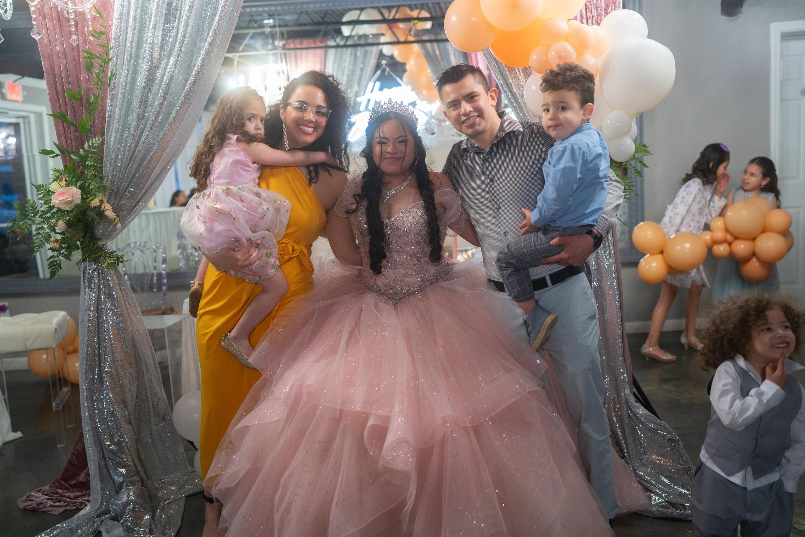 HONEY MIA HERNÁNDES QUINCEANERA. Ke’Ondris