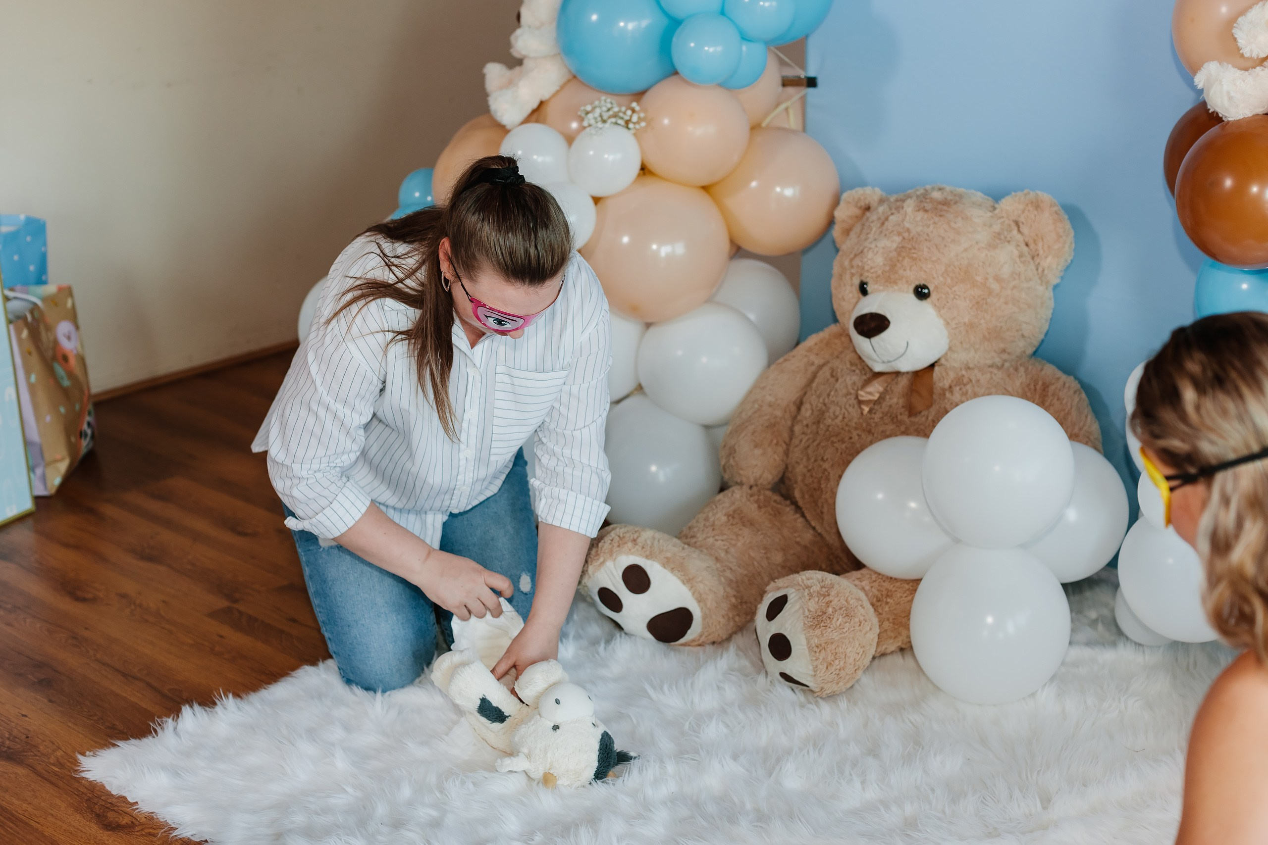 10.01.2022 Baby shower. Wedding family event photographer in Chicago Nick Yushevich