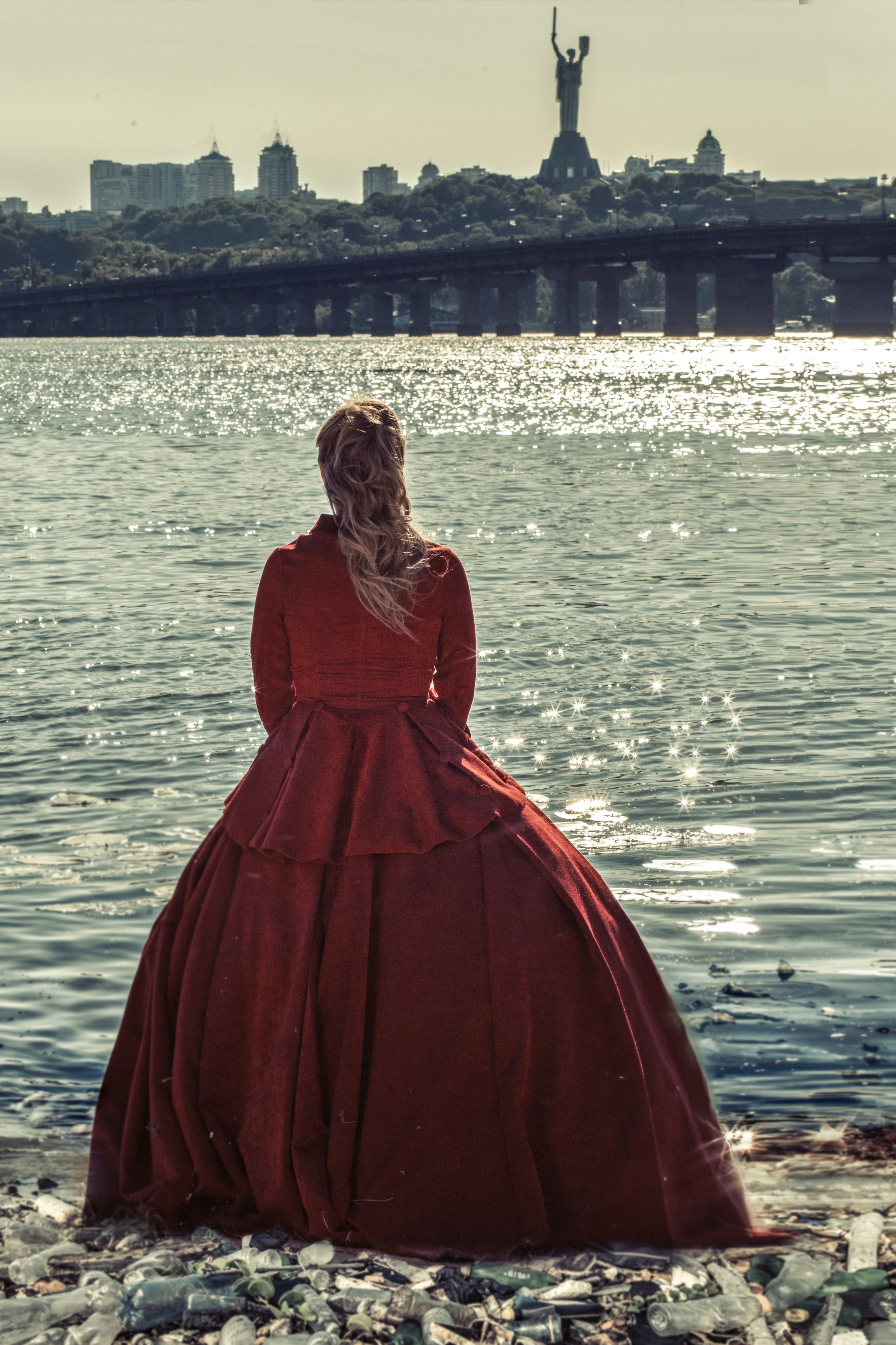 Creative. Photographer Anya Goldenberg. Works in Reading and surrounding areas