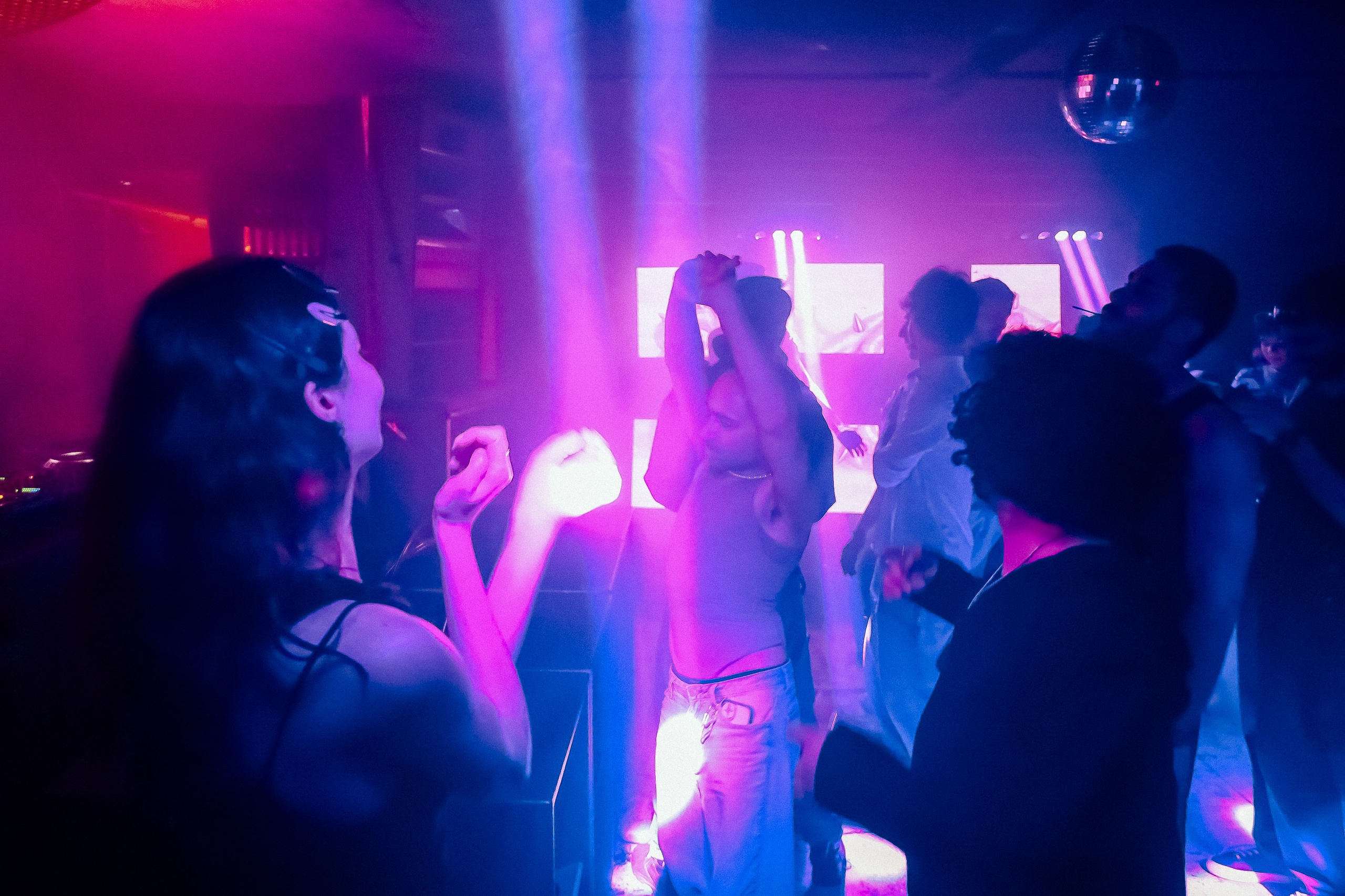 Event reportage (SXCM x HOW). Asmikiam