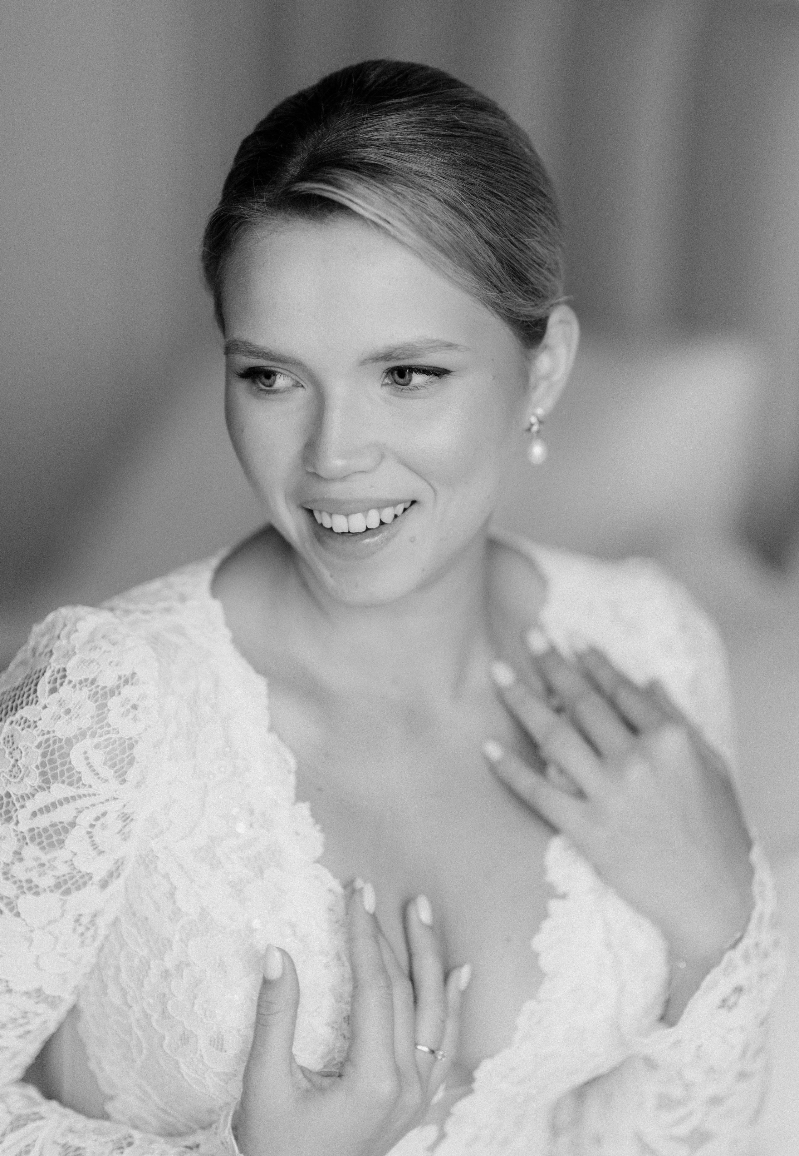 L|R. Maanukki photographer