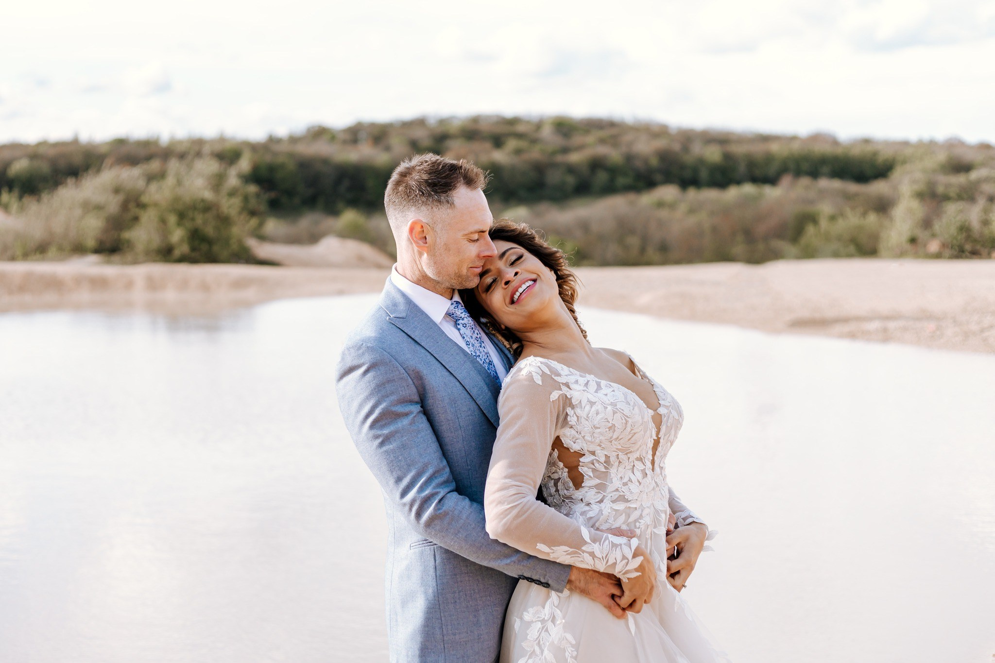 Kāzu fotogrāfija. Home