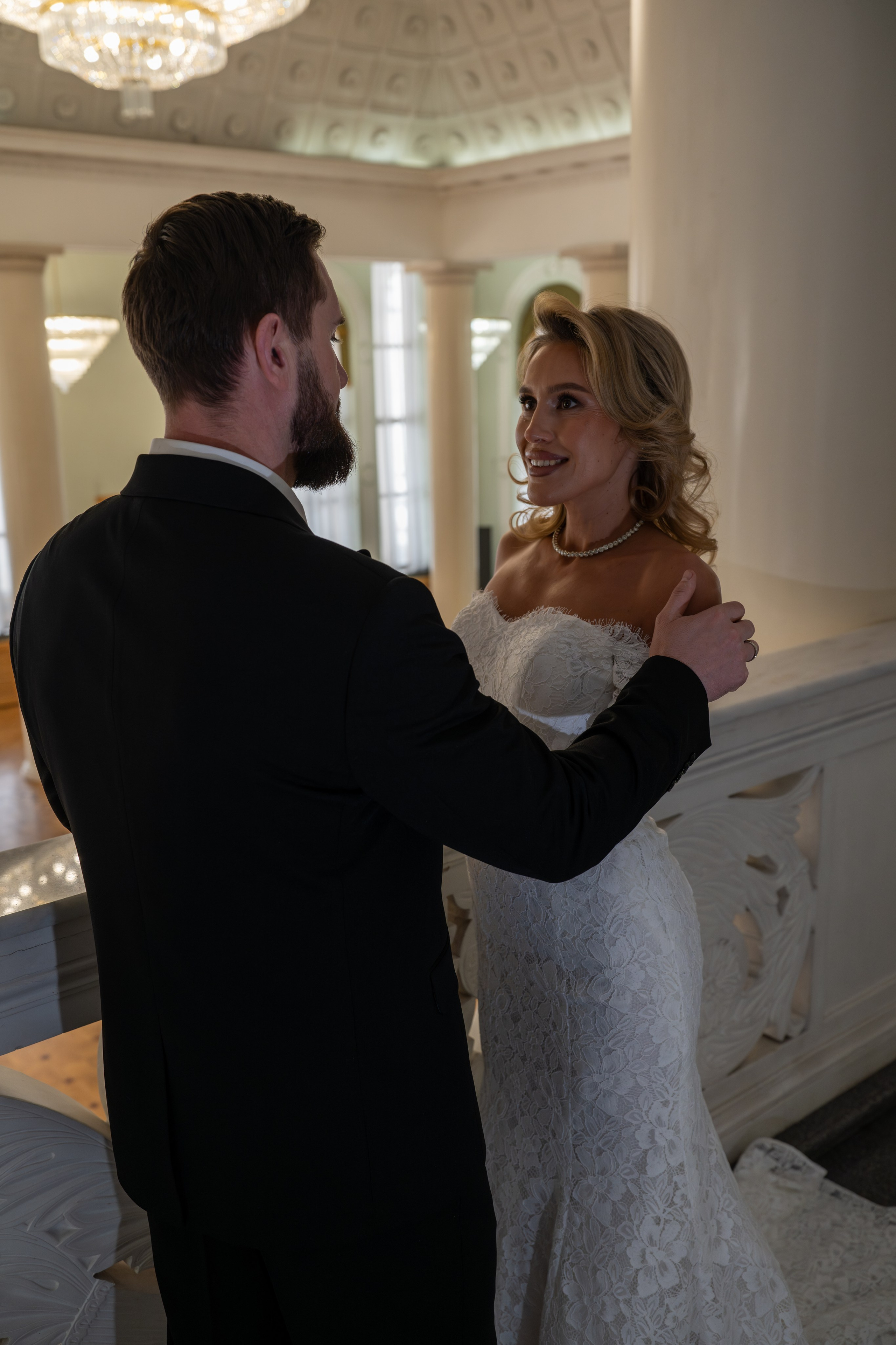 Wedding photography in theater. JourneyUP Visuals
