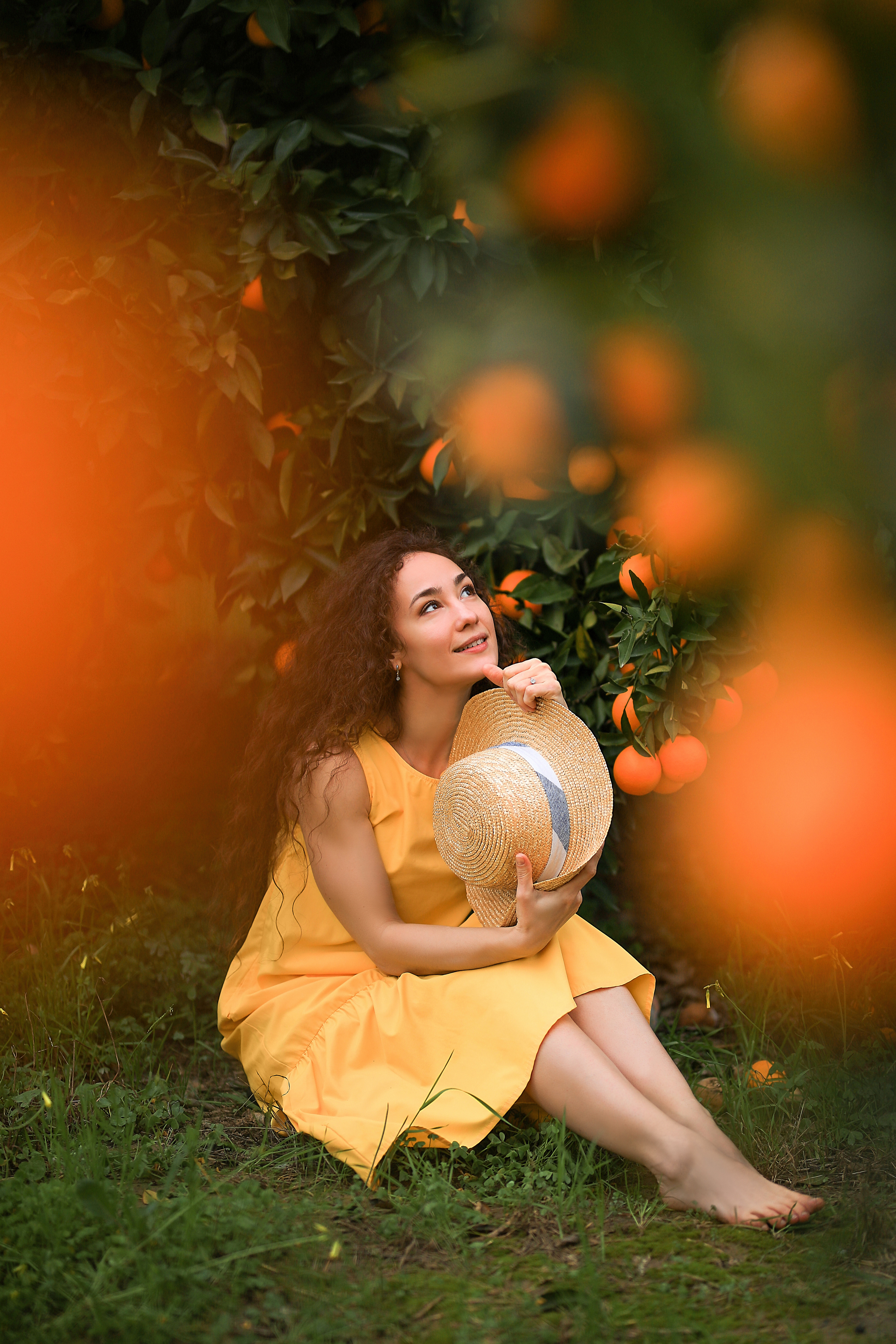 Photoshooting in orange garden. Photographer in Turkey, Antalya, Kemer, Belek, Side, Kas, Fethiye