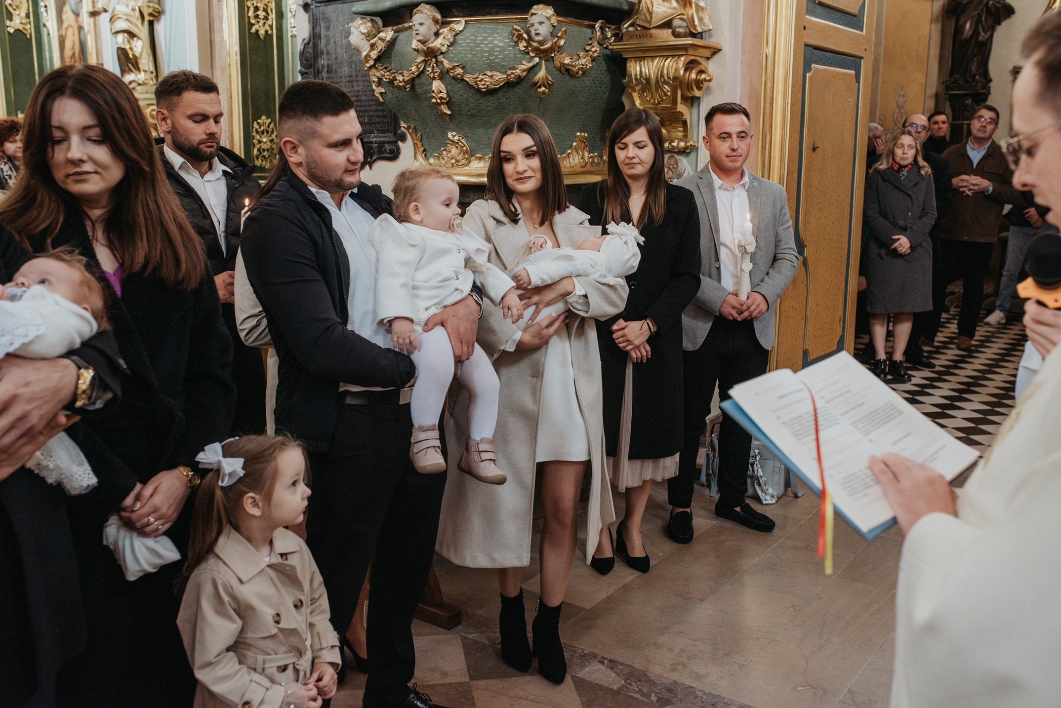 Chrzest Święty Łucji i Mai. Dominika Strachacka Fotografia | Fotograf ślubny i rodzinny Opole Lubelskie Lublin