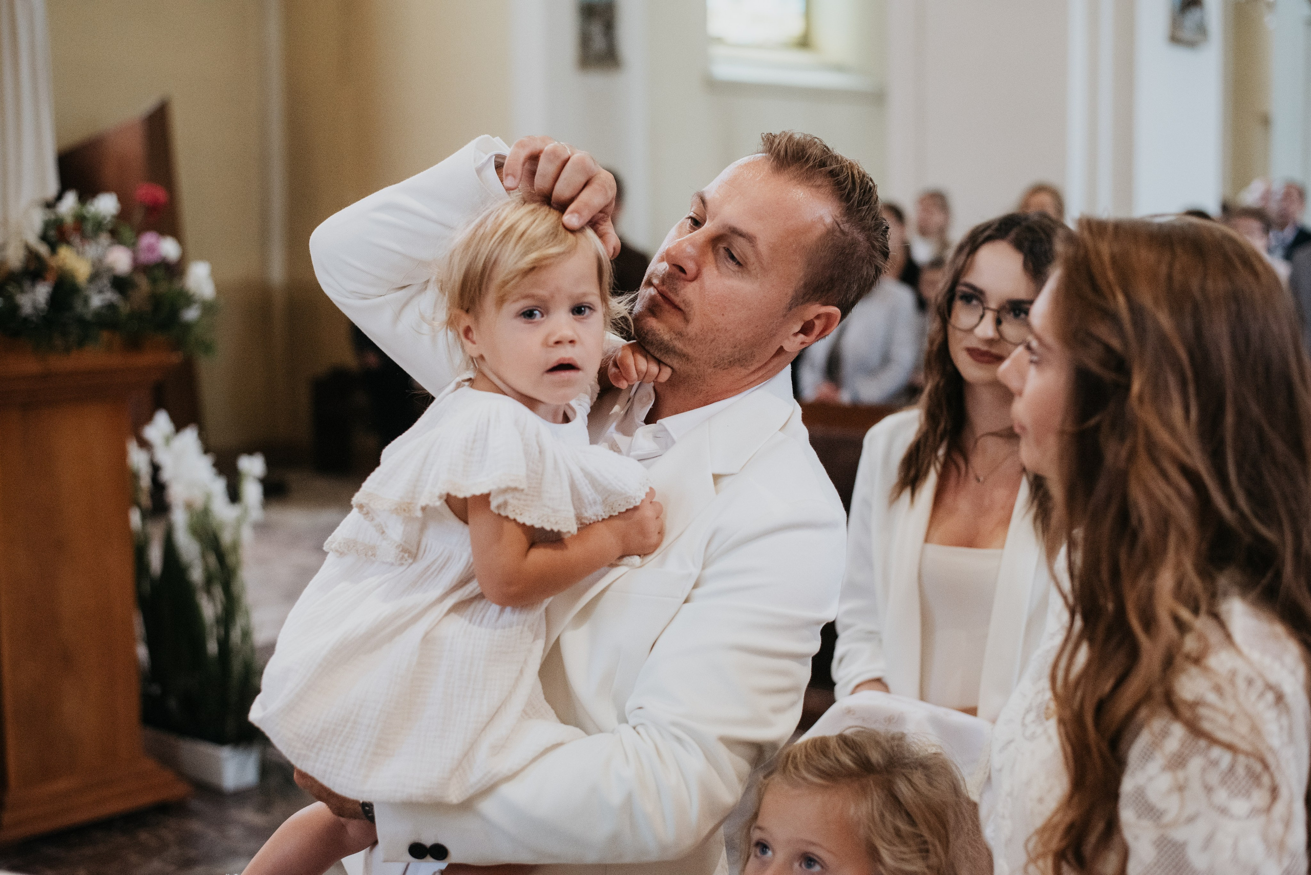 Chrzest Święty Zuzi. Dominika Strachacka Fotografia | Fotograf ślubny i rodzinny Opole Lubelskie Lublin