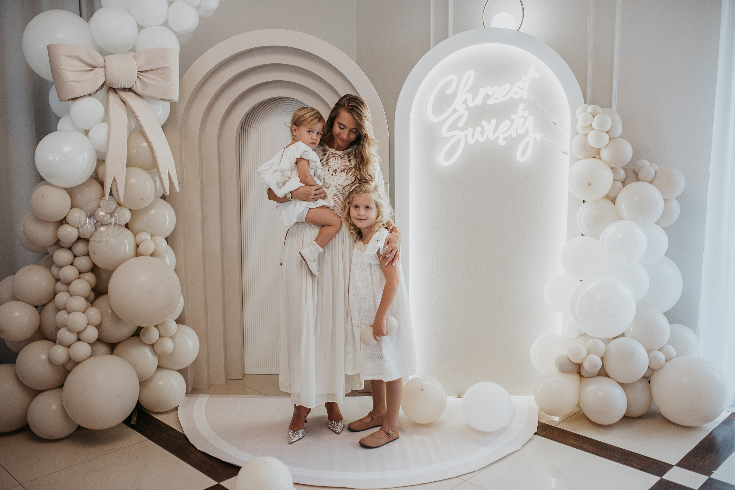 Chrzest Święty Zuzi. Dominika Strachacka Fotografia | Fotograf ślubny i rodzinny Opole Lubelskie Lublin