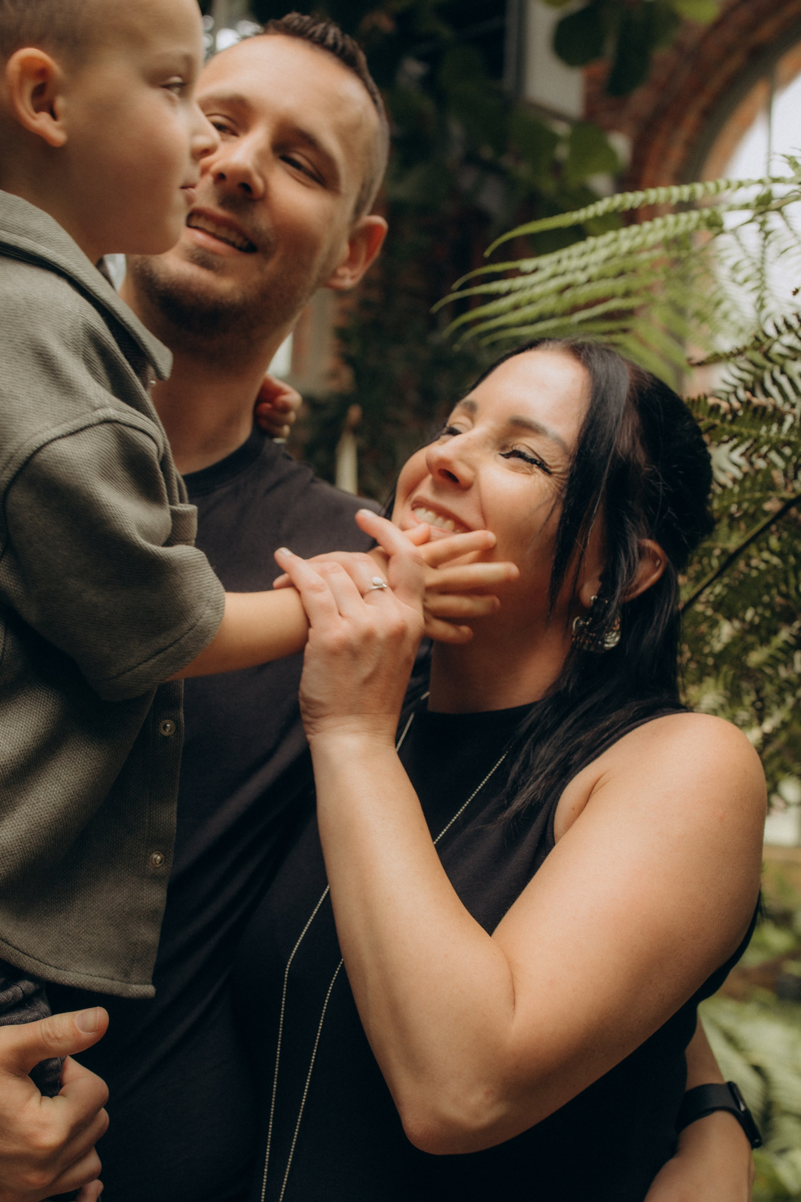 GROSSESSE. Je suis Olga, votre photographe de famille à Metz et dans toute la France