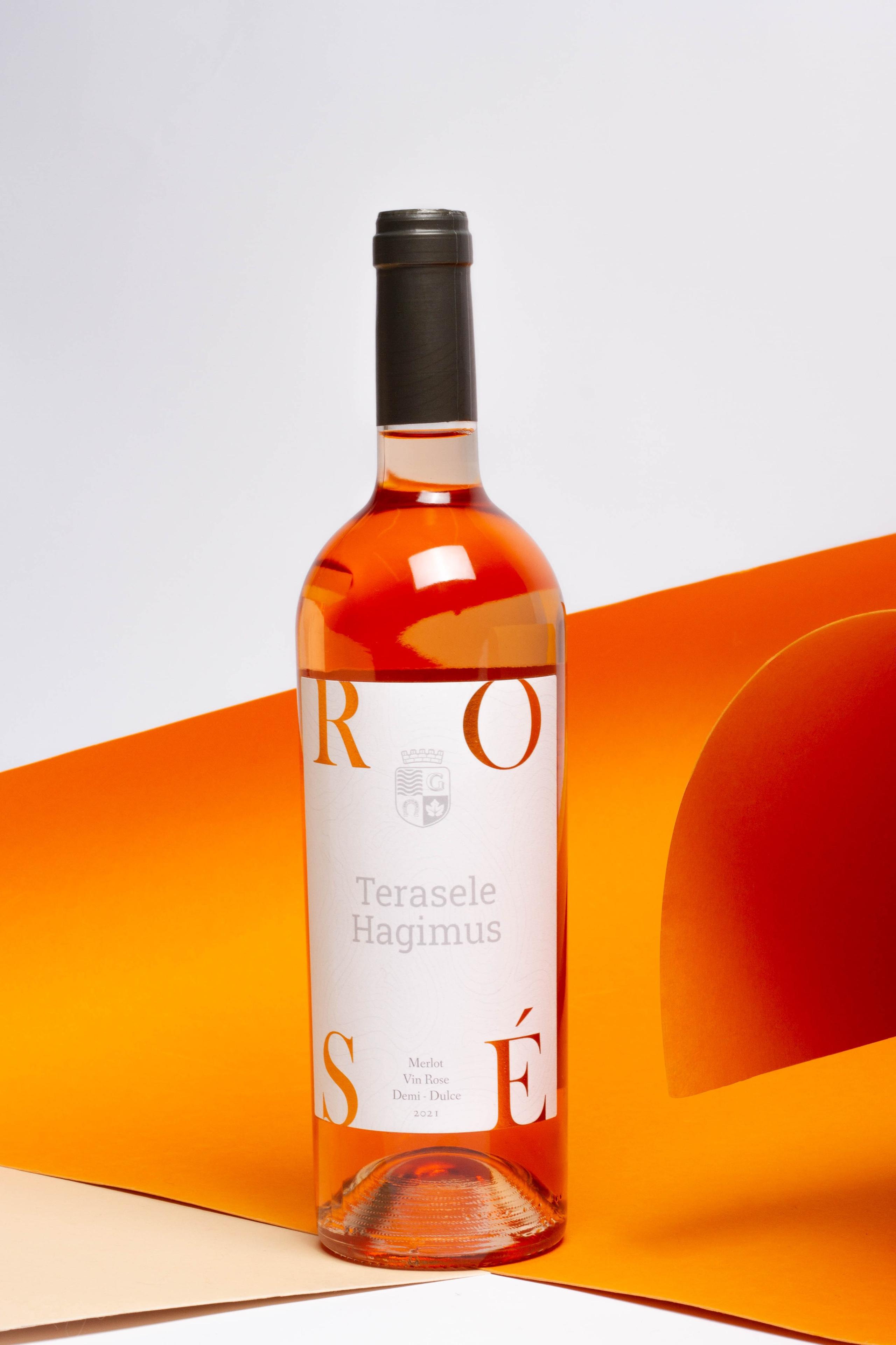 MiMi & Terasele Hagimus. Captured by Hallovud