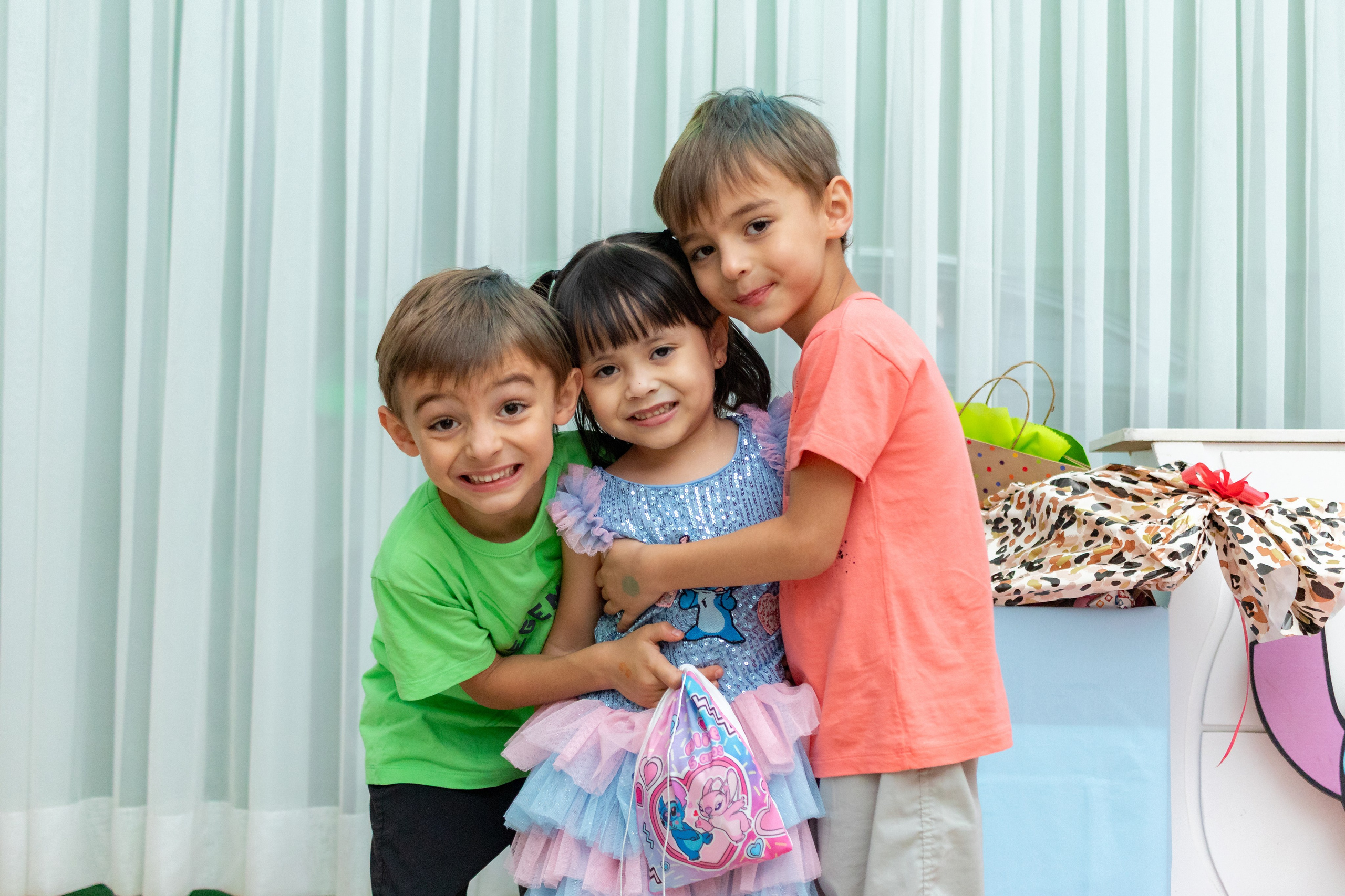 Alice — Aniversário 5 anos. Principal