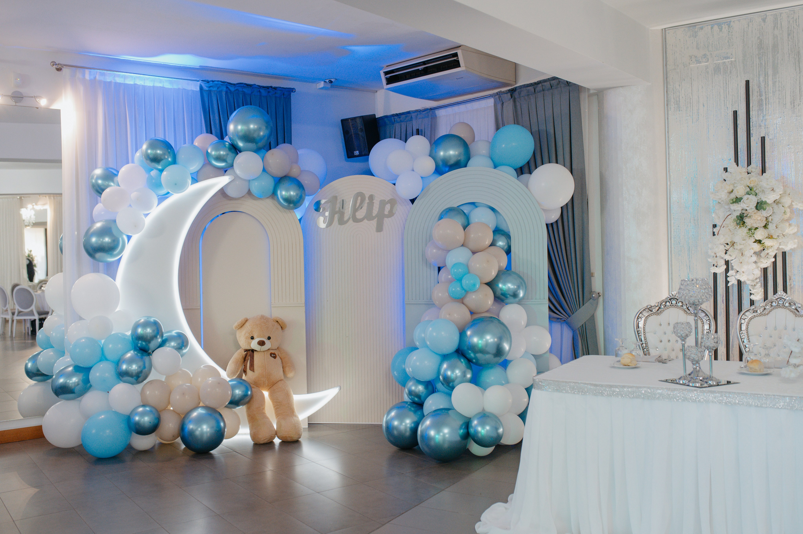 Baptism. Bianca Gabor Photography