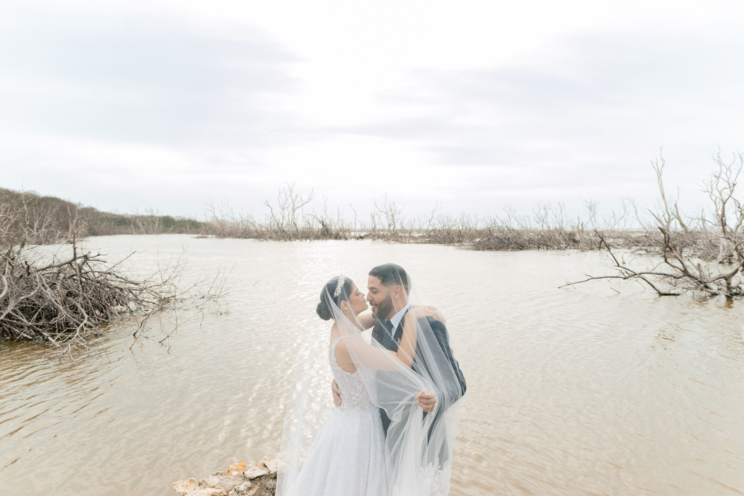 Boda Casa Andrea en Barranquilla, Atlantico. Fotógrafos de bodas en Barranquilla, Cartagena y Santa Marta | BanderArt