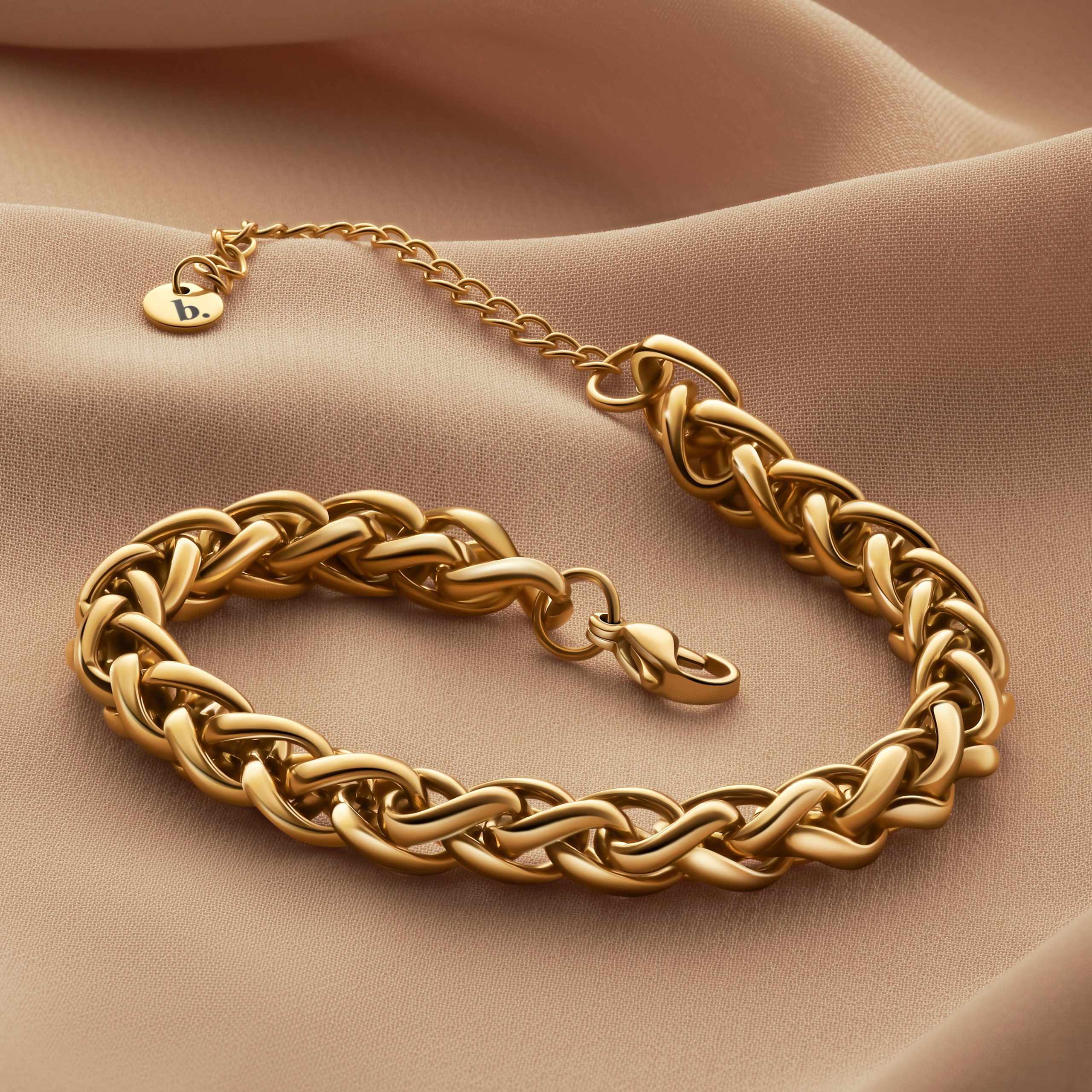 Professionelle Produktfotografie für Onlinehändler, Amazon Seller & E-Commerce. Daria Medved e-commerce Produktfotografin, Amazonfotografin in Hamburg