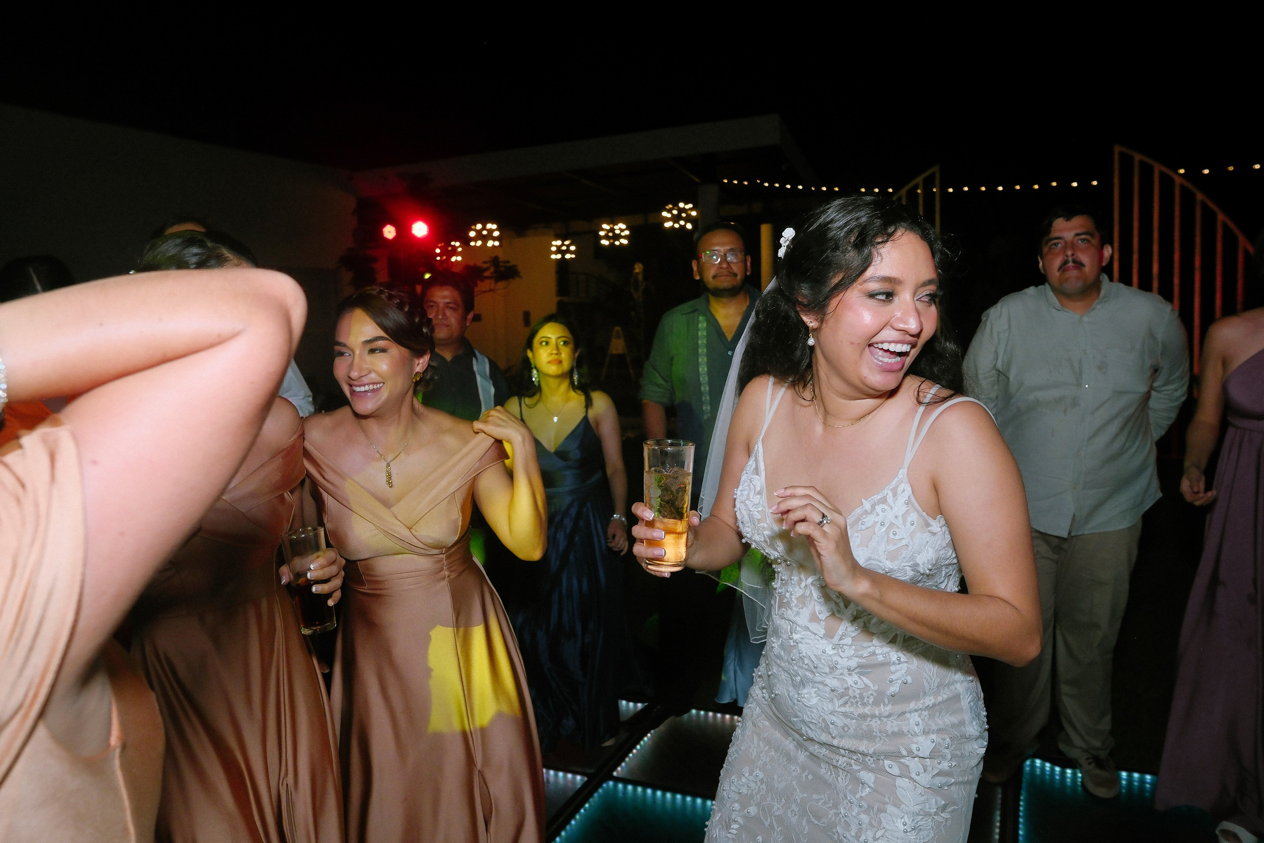 Ney & Cris / Acapulco. Wedding and family photographer in Mexico City