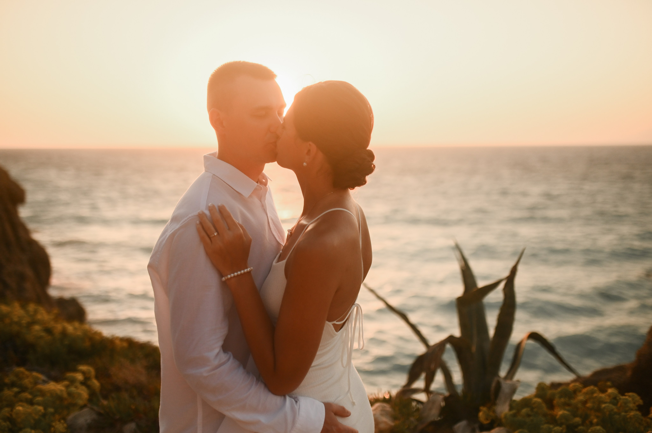 Honeymoon photoshoot Rhodes. Photographer in Rhodes Island