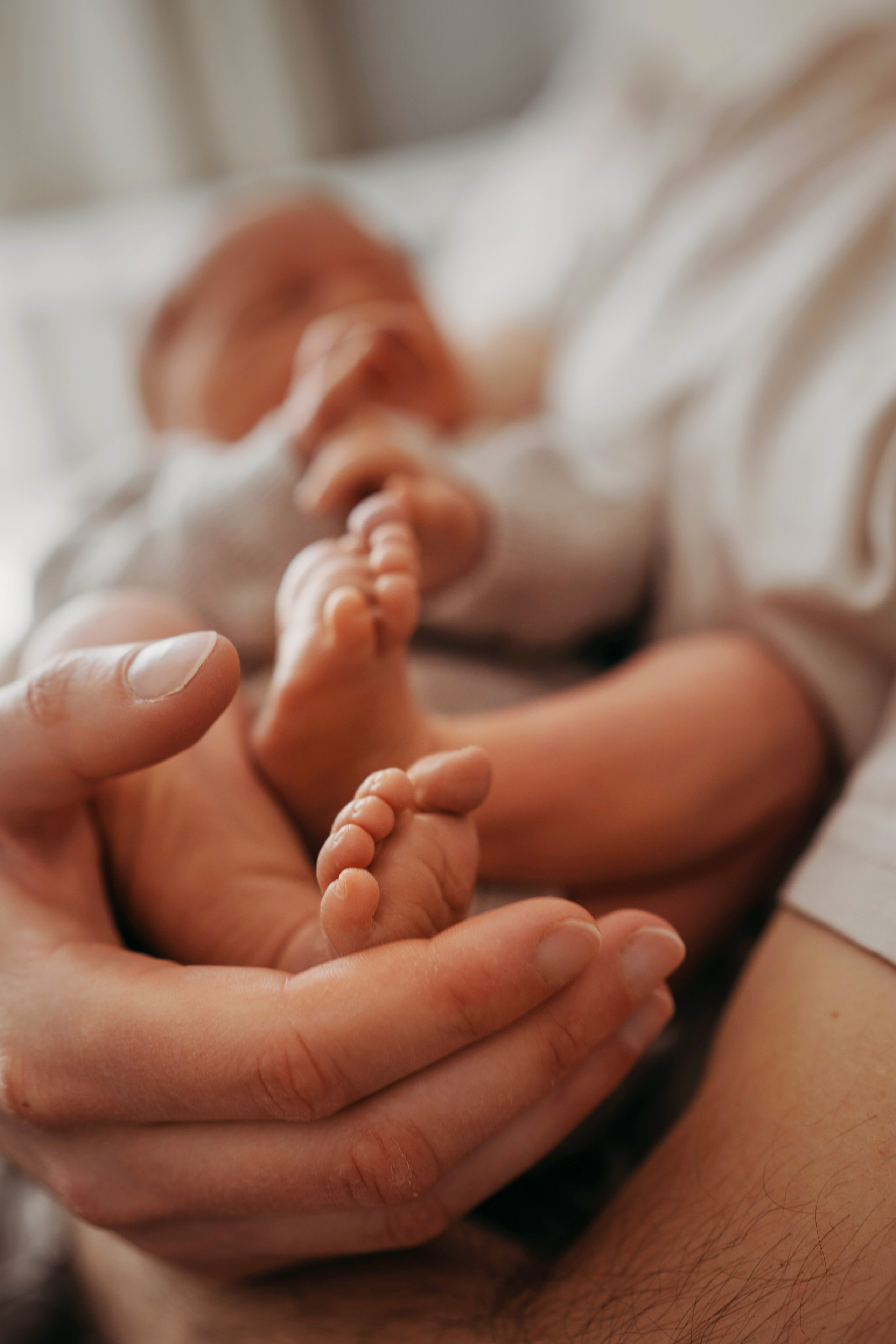 Лео и Соня (10 дней и 5 лет). Фотограф новорожденных и детей первого года Евгения Михалькевич