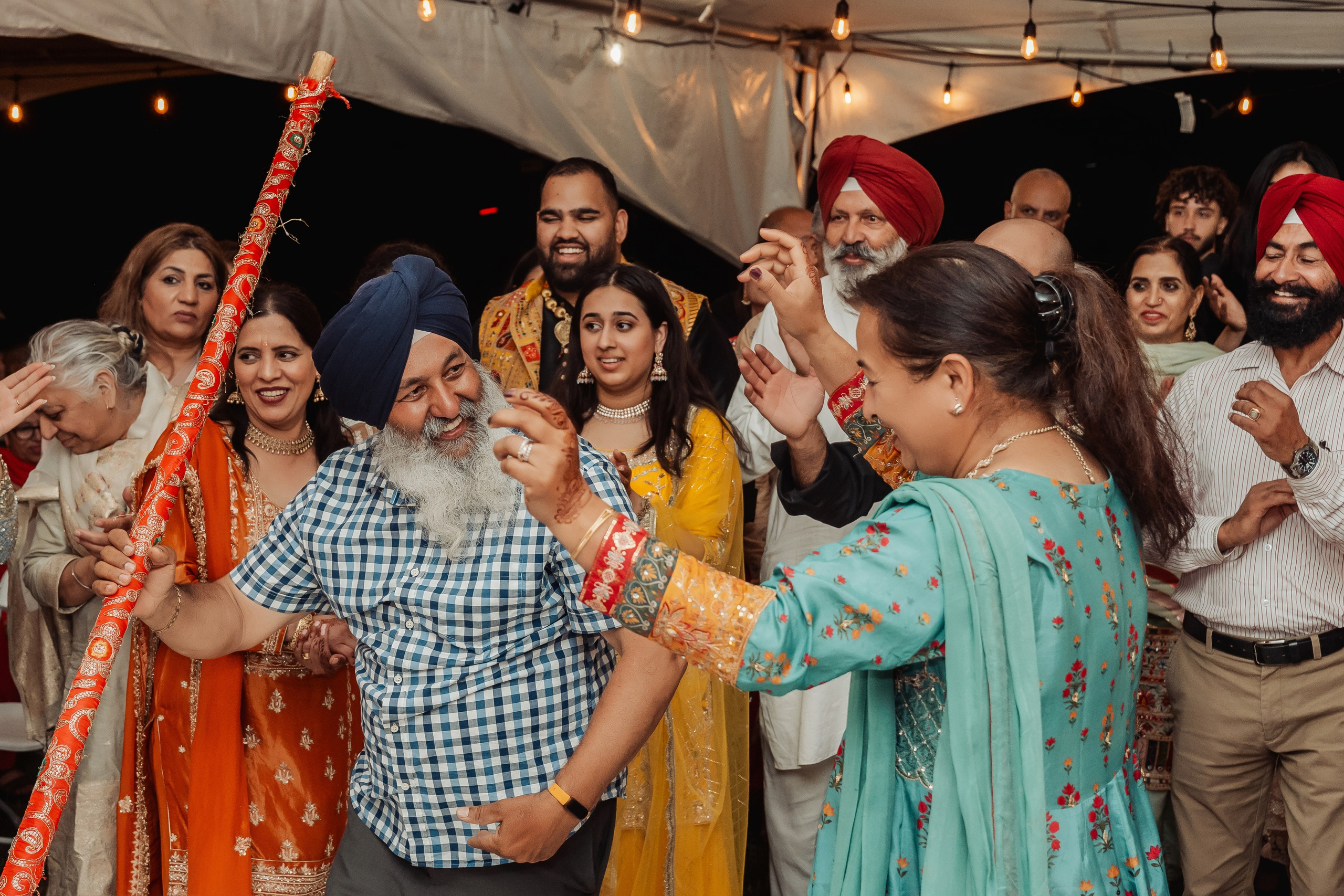 Gurchain & Tegvir. Wedding Photographer & Cinematographer studios