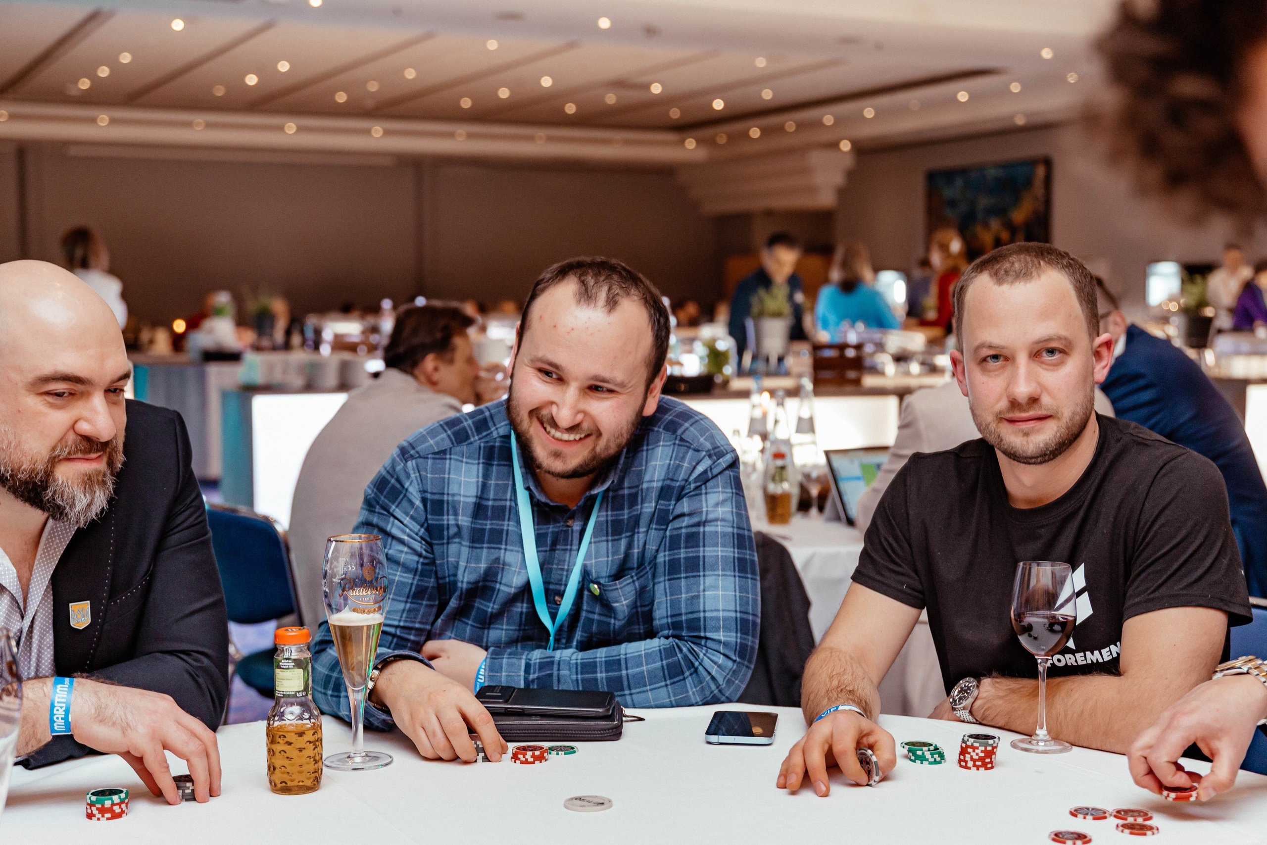 Club Bizon. Portrait family photographer in Berlin Elena Zakh