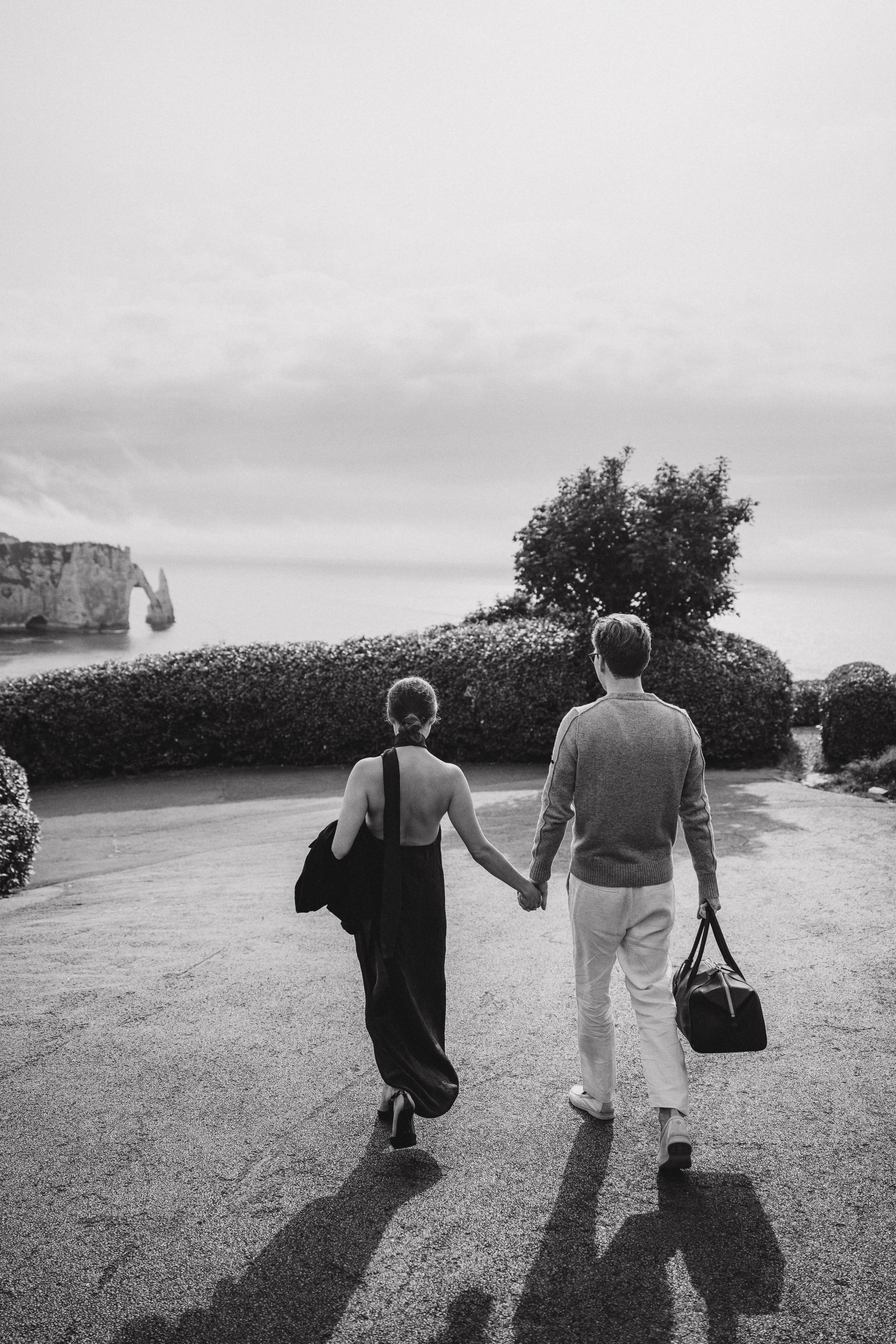 Photoshooting in Étretat from August 2025 to August 2026 — current prices and conditions. Photographer Khrystyna Voronova