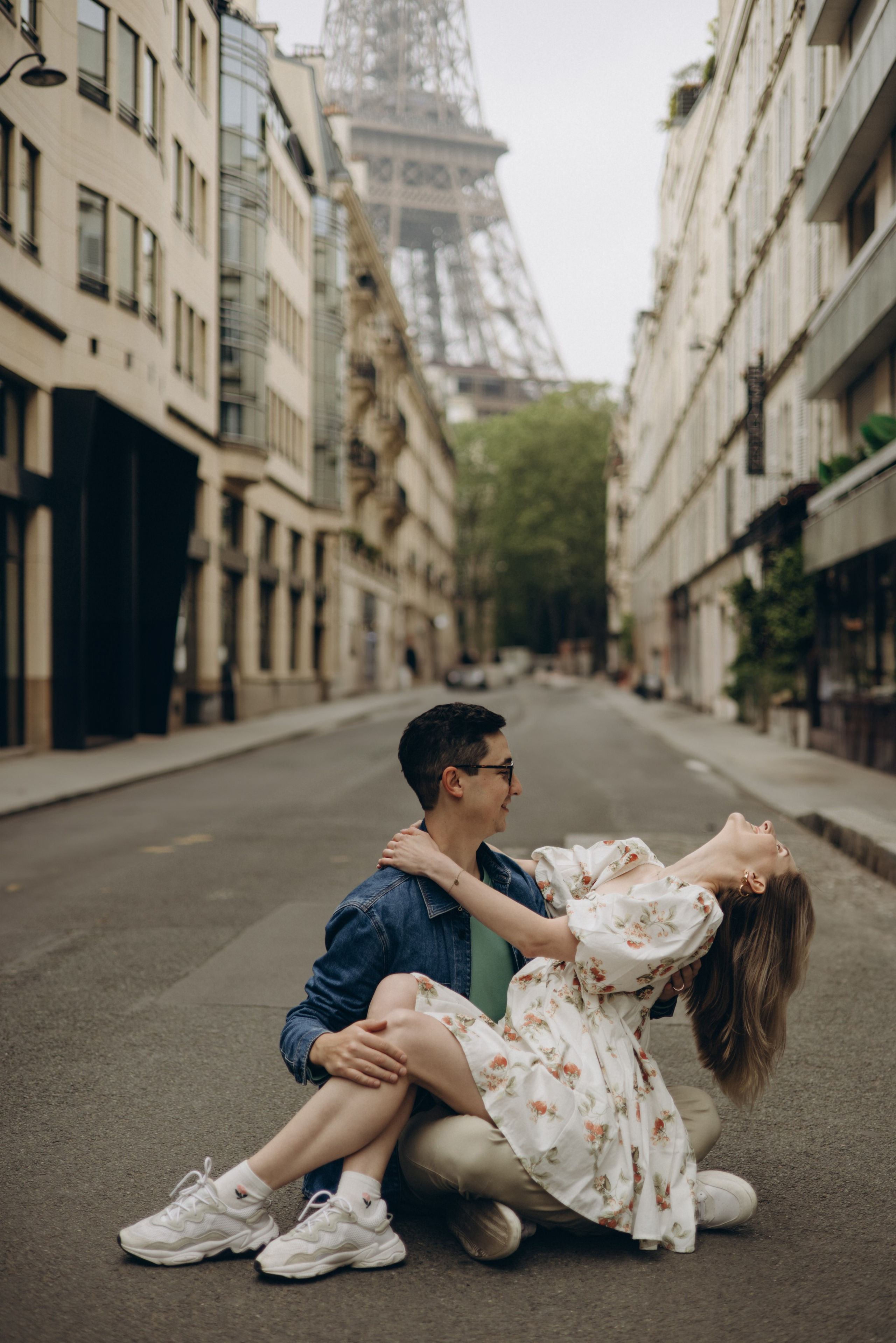 Couple, Family & Portrait Photo Sessions in Paris. Photographer Khrystyna Voronova