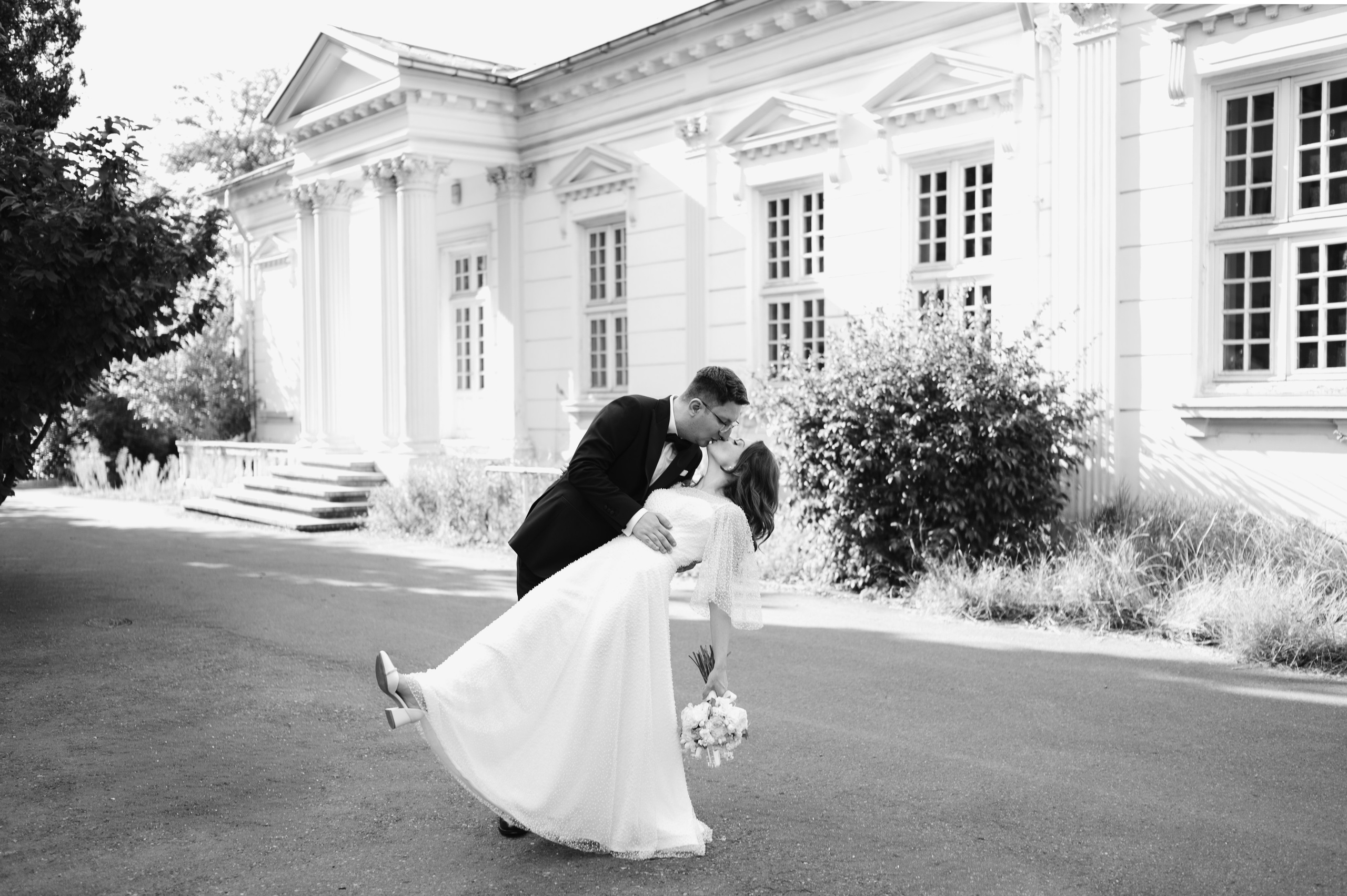 Raluca + Mihai | Wedding Select. Alexandra Hanu Photographer