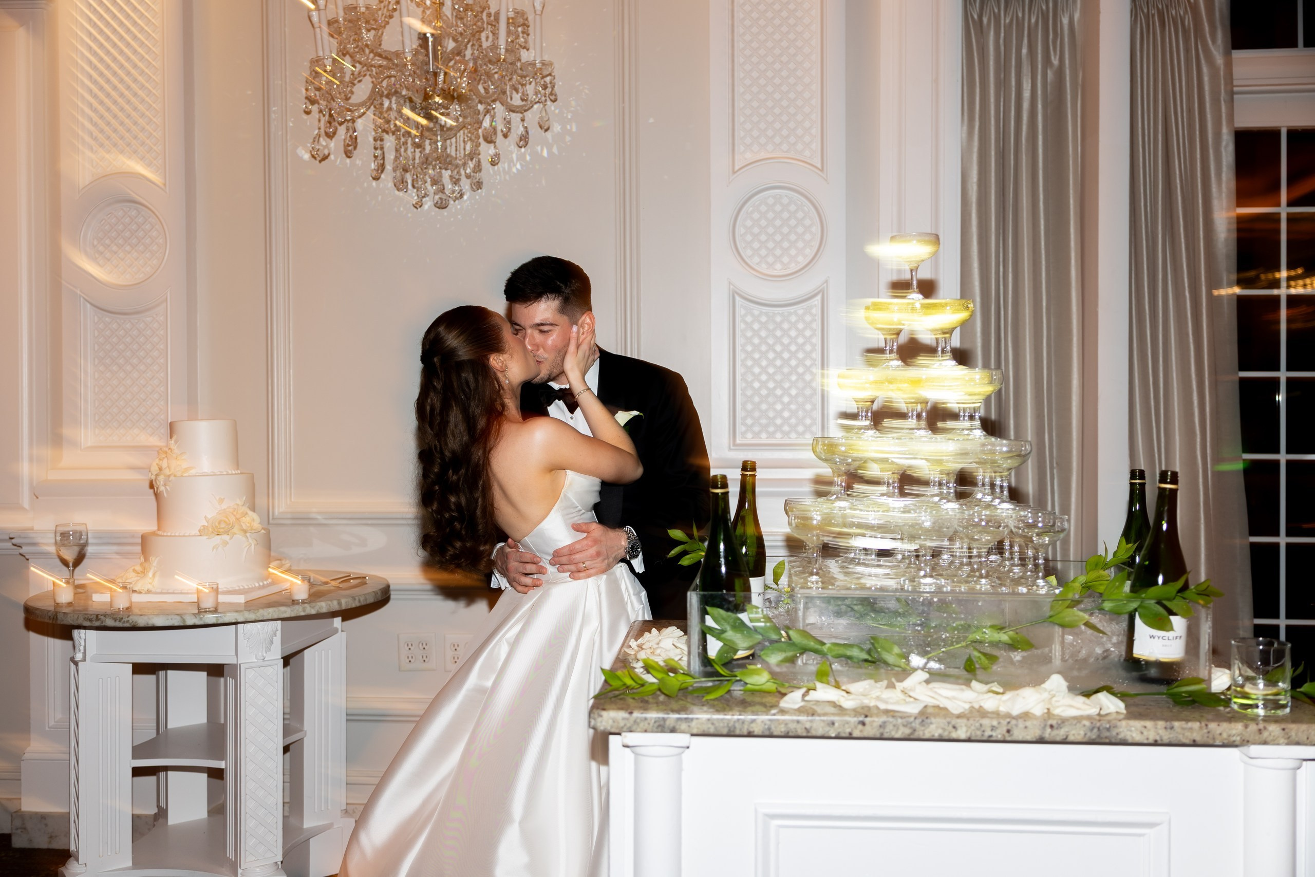 Gianna & Robert. Wedding Photo & Video