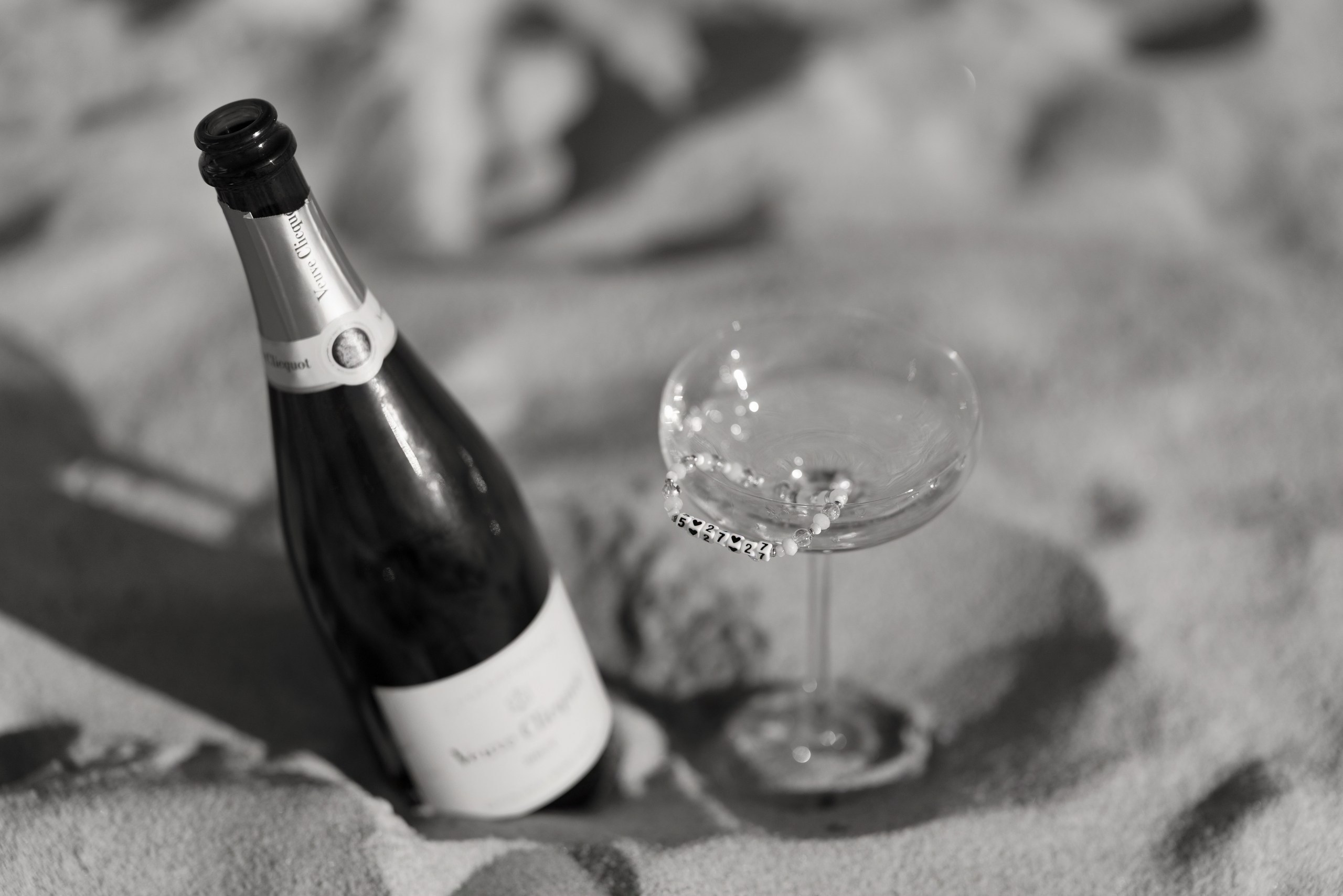 Engagement & Love Story. Wedding Photo & Video