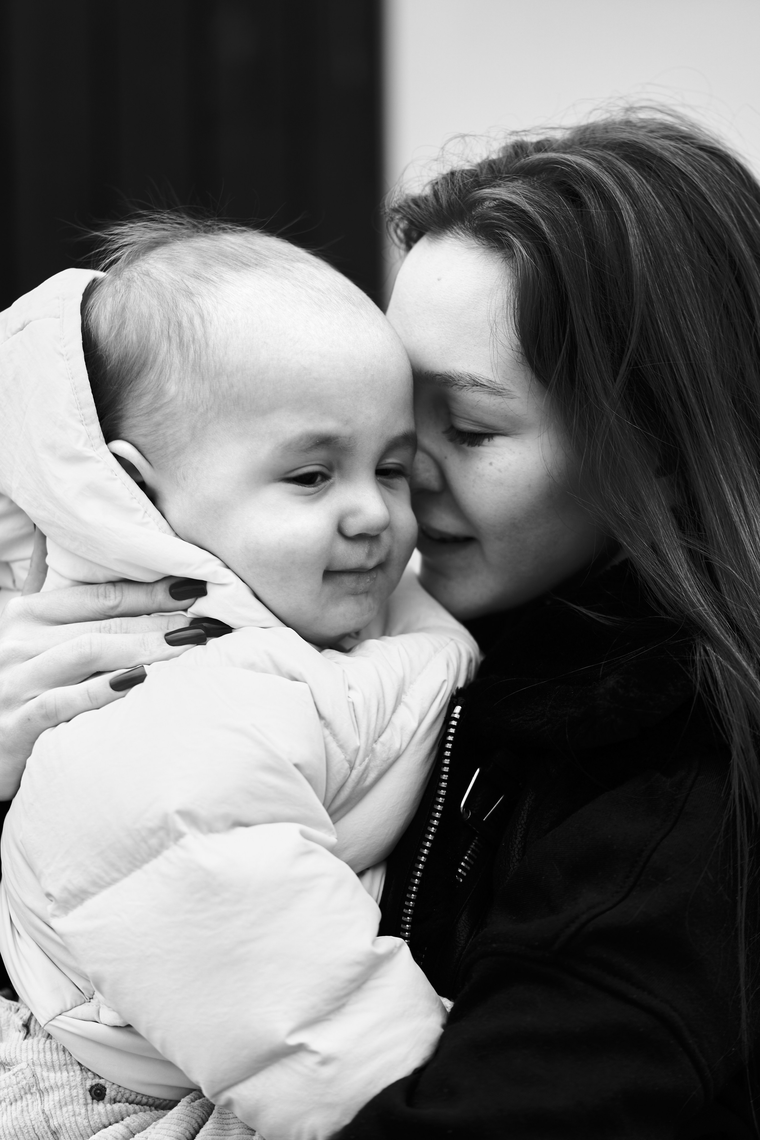 Portrait photographer in Riga. Photographer in Doha, Qatar